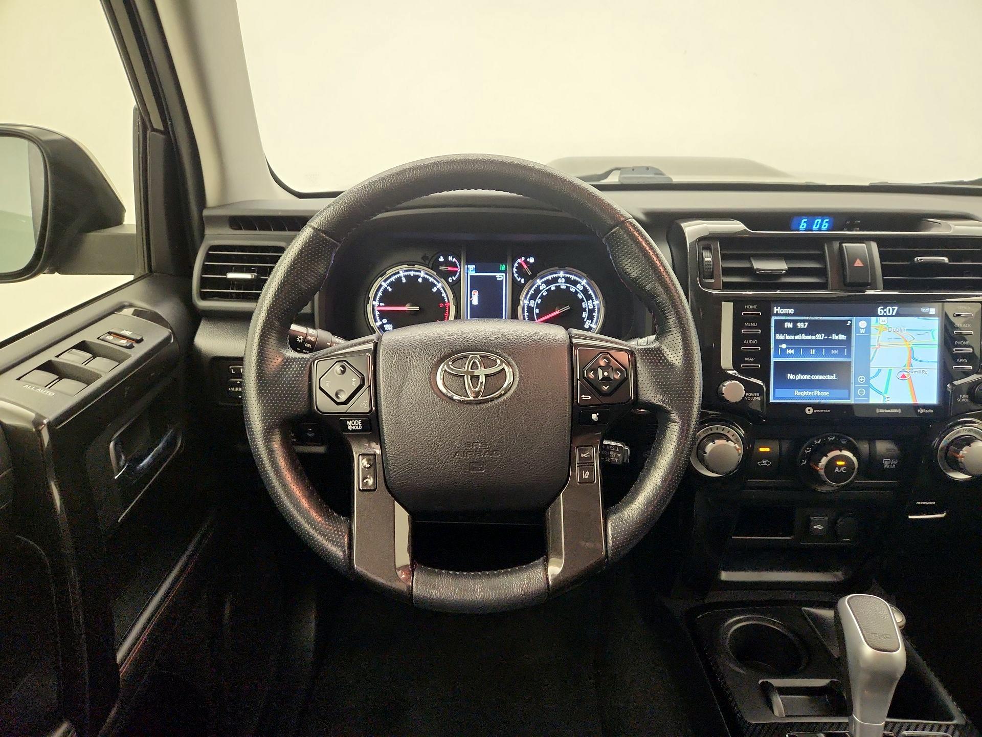 Thumbnail: 2023 Toyota 4Runner - 10