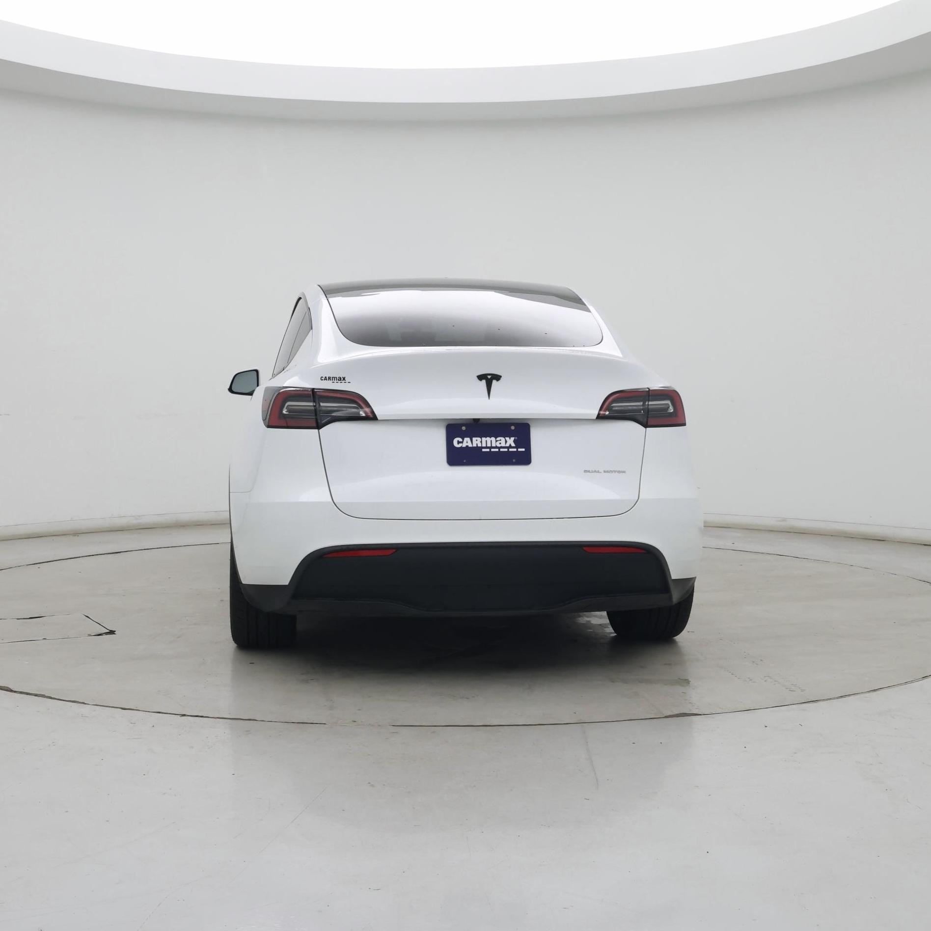 Thumbnail: 2023 Tesla Model Y - 6