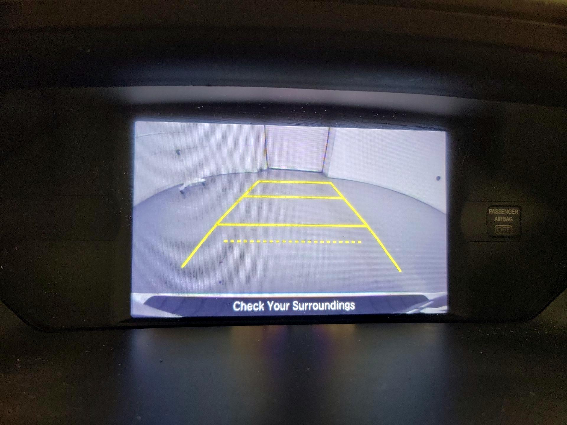 Thumbnail: 2016 Honda Odyssey - 14