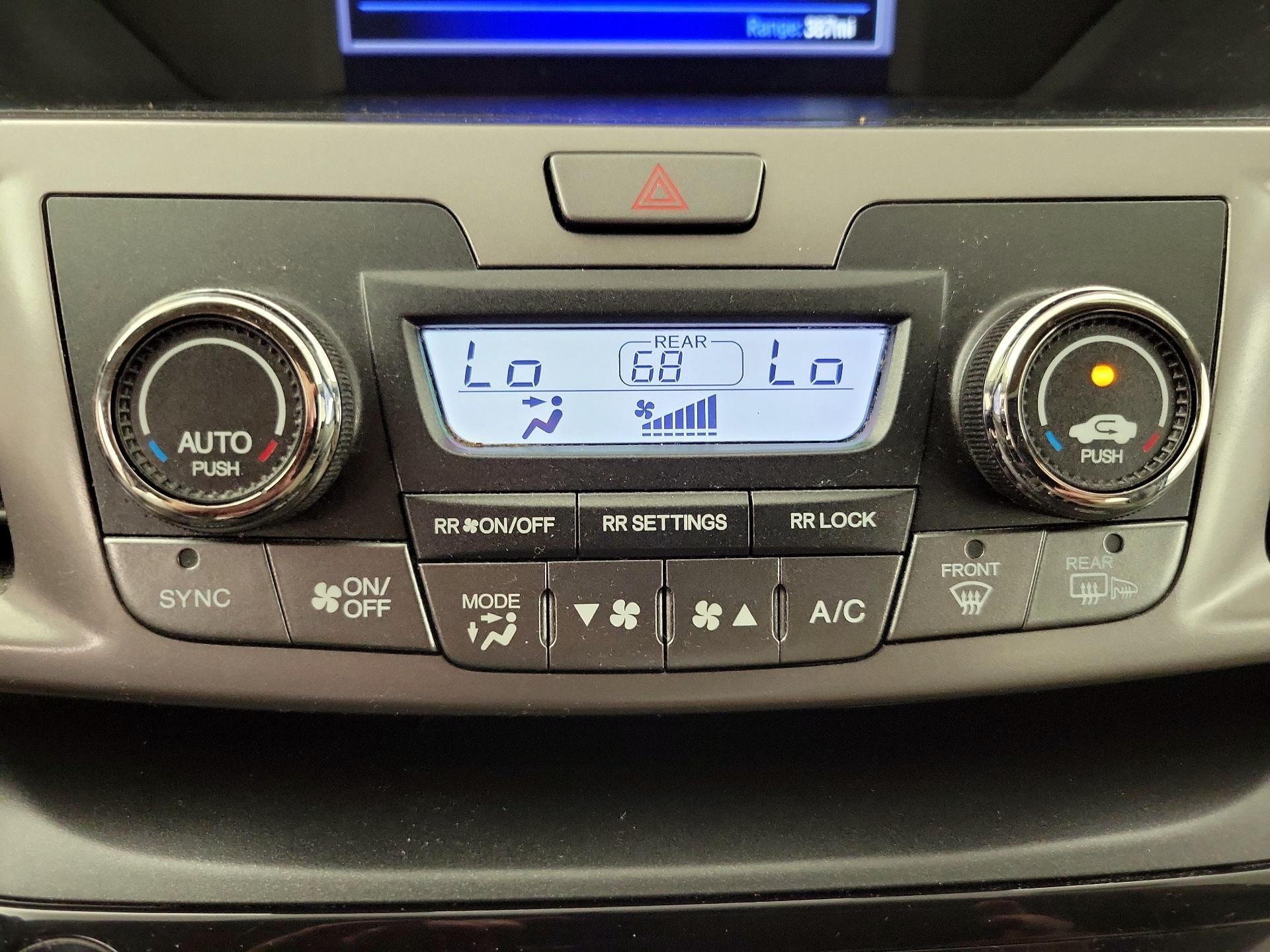 Thumbnail: 2016 Honda Odyssey - 16