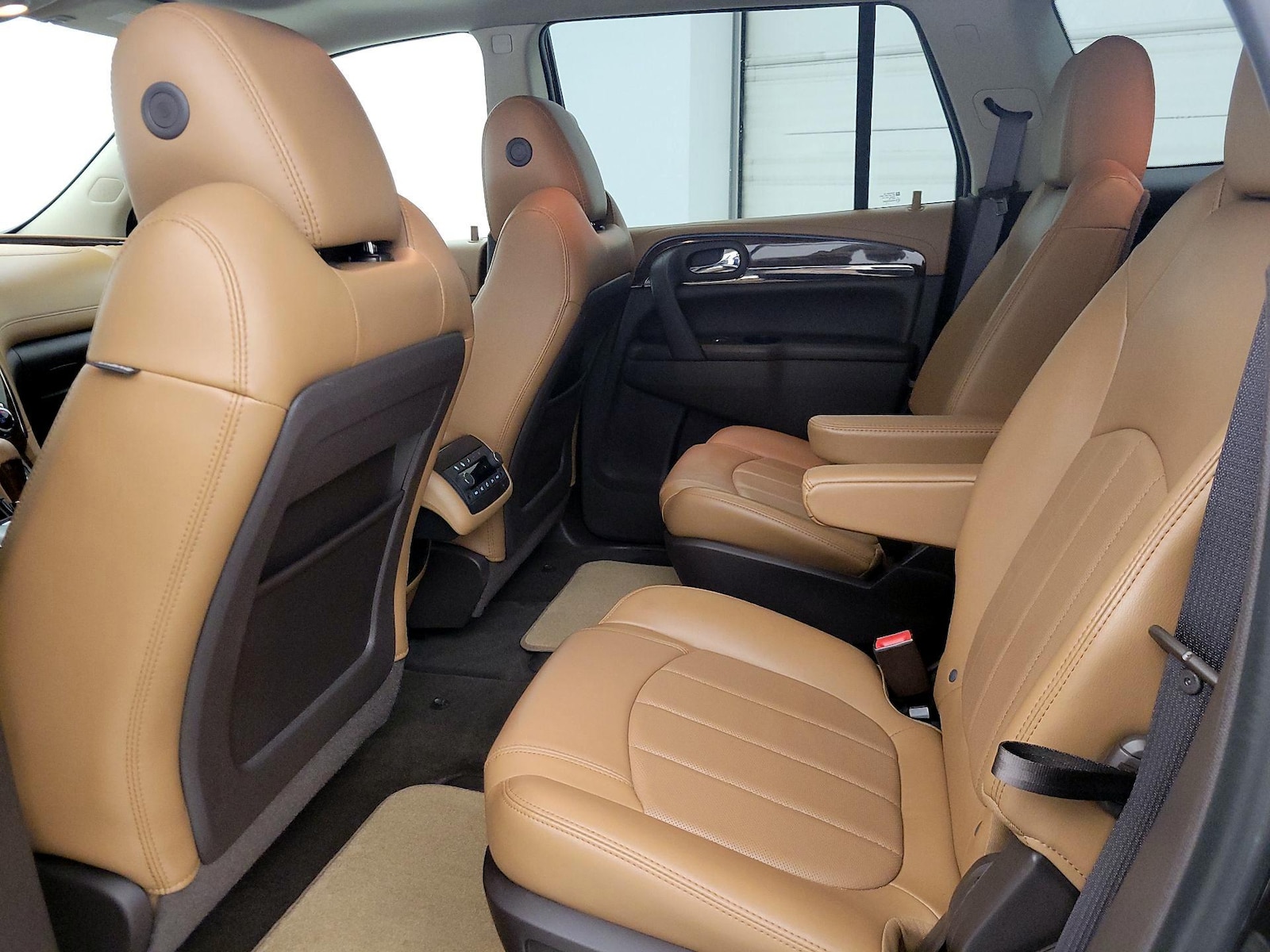 2016 Buick Enclave Premium - Photo 22