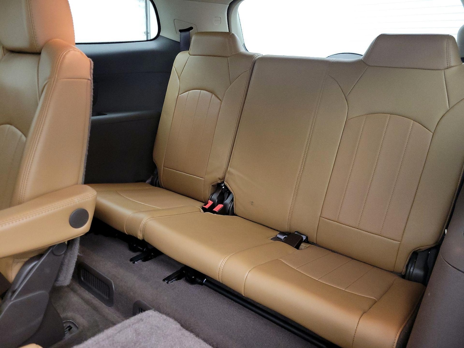 2016 Buick Enclave Premium - Photo 23