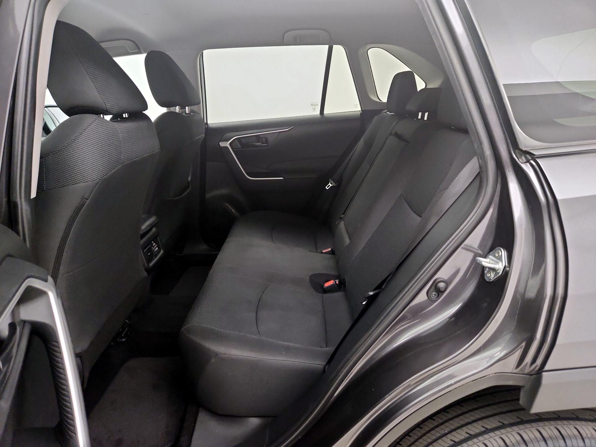 Thumbnail: 2024 Toyota RAV4 - 18