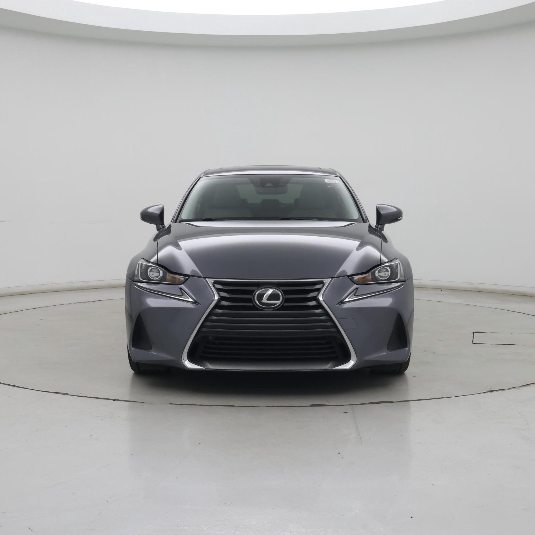 Thumbnail: 2017 Lexus IS - 5