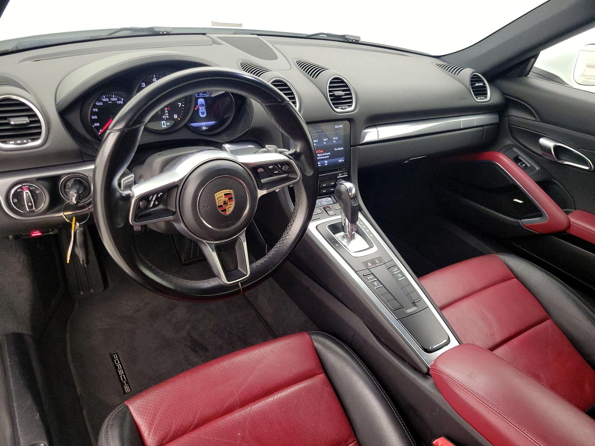 Thumbnail: 2018 Porsche 718 Cayman - 9