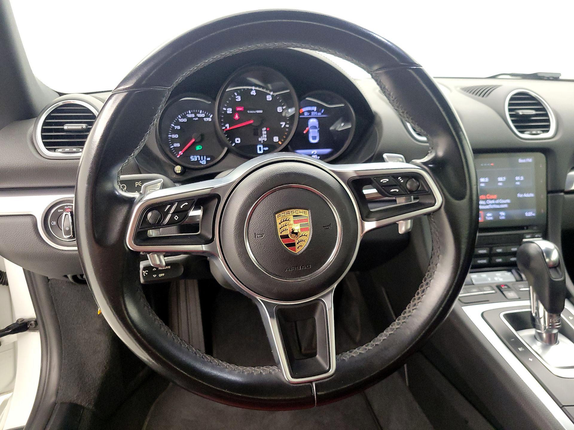 Thumbnail: 2018 Porsche 718 Cayman - 10