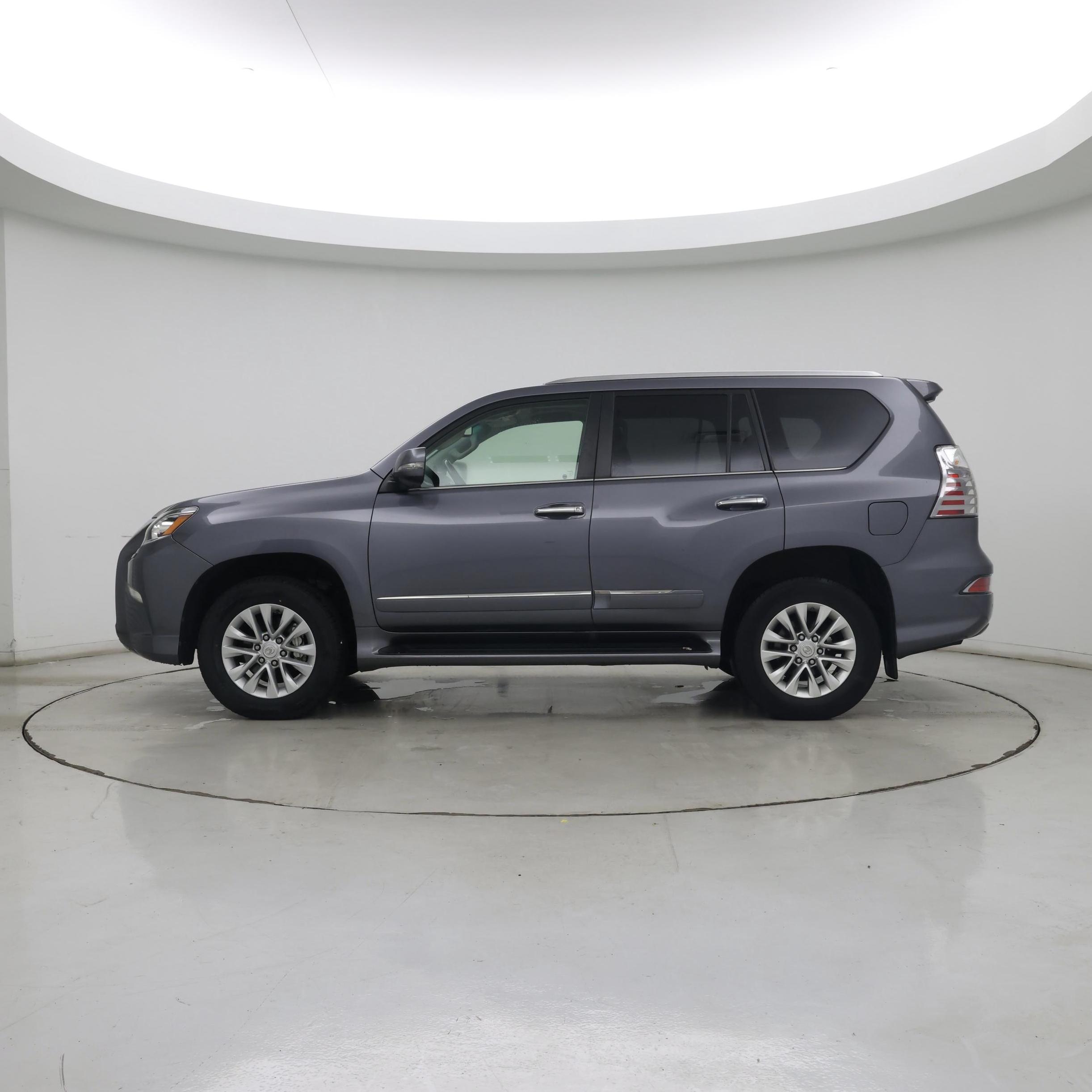 Thumbnail: 2018 Lexus GX - 3
