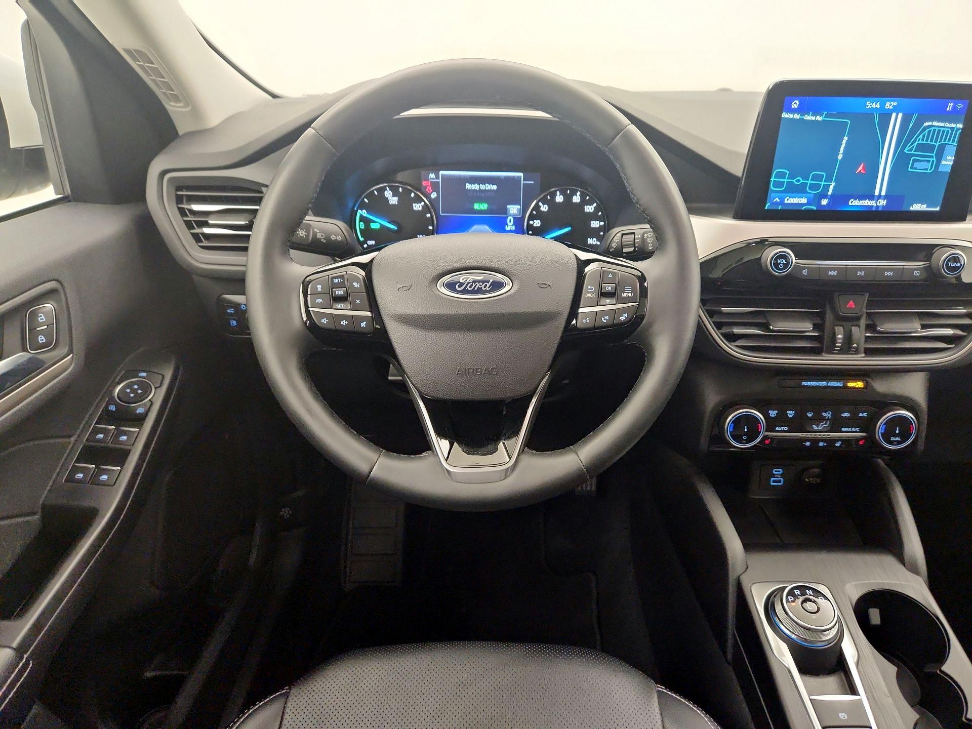 Thumbnail: 2022 Ford Escape - 10