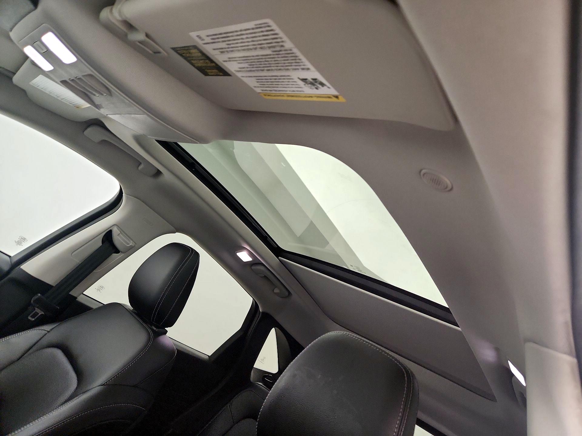 Thumbnail: 2022 Ford Escape - 19