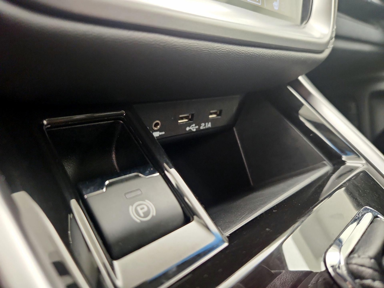 2022 Subaru Outback Premium - Photo 19