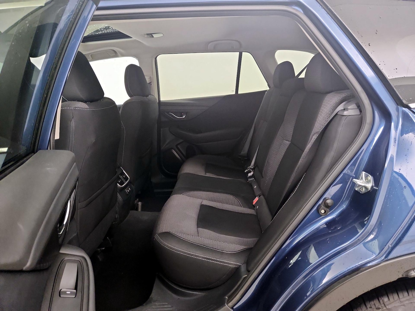 2022 Subaru Outback Premium - Photo 21