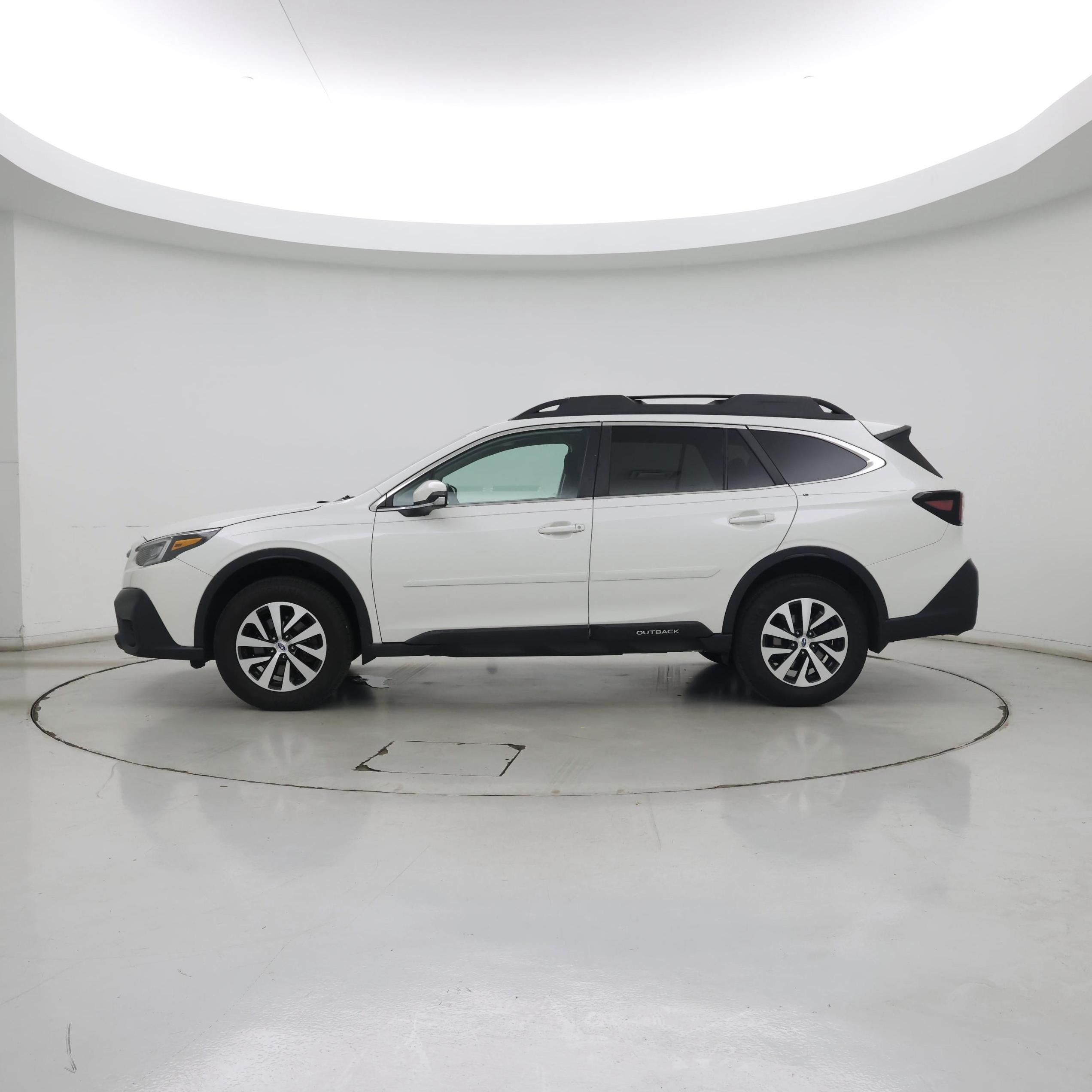 Thumbnail: 2020 Subaru Outback - 3
