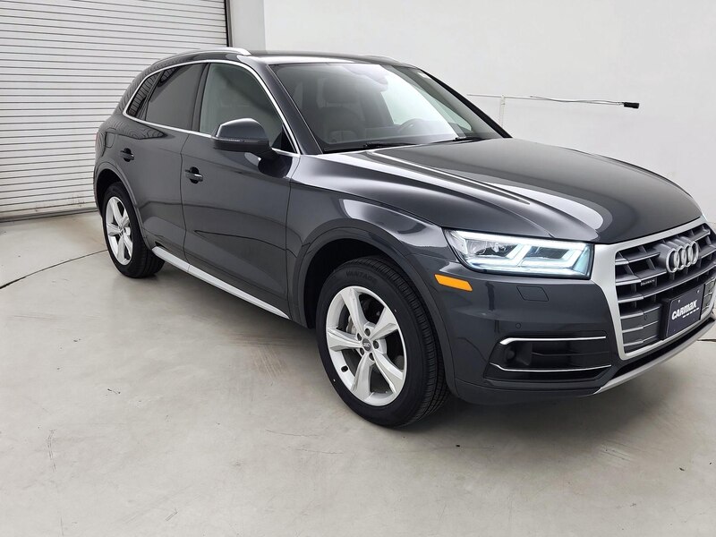 2020 Audi Q5 Premium Plus