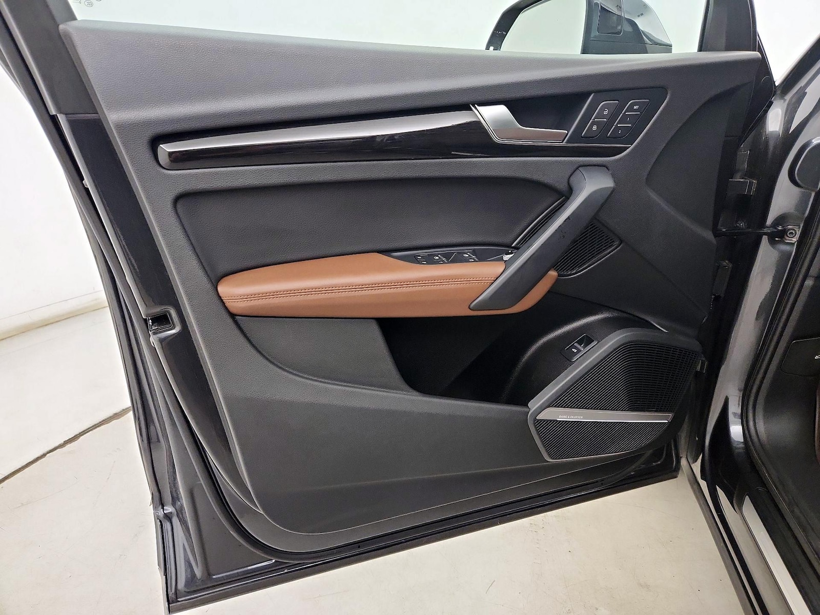 2020 Audi Q5 Premium Plus - Photo 11