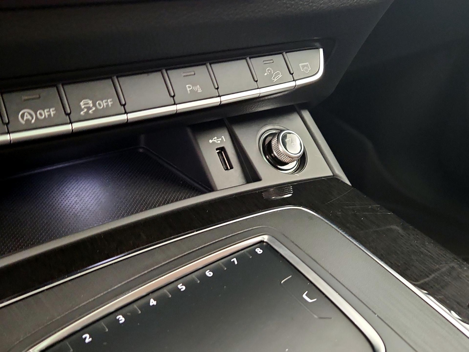 2020 Audi Q5 Premium Plus - Photo 18