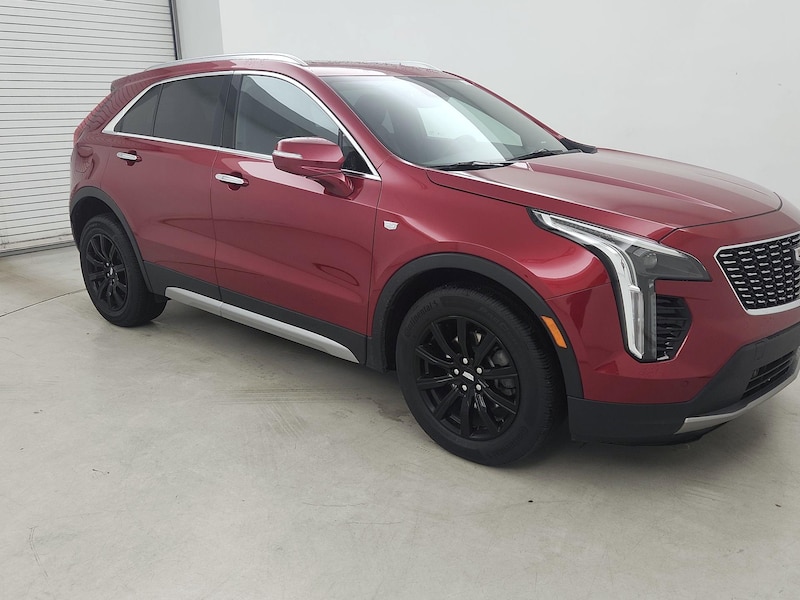 2022 Cadillac XT4 Premium Luxury