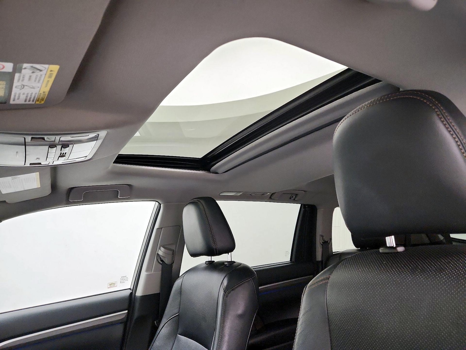 Sunroof(s) & Overhead Airbags