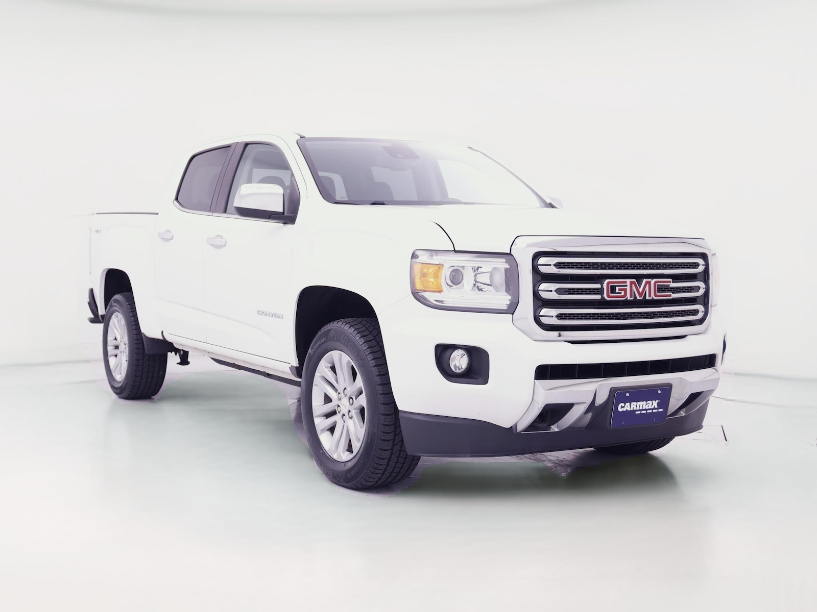 Bed Liner & Tow Hitch