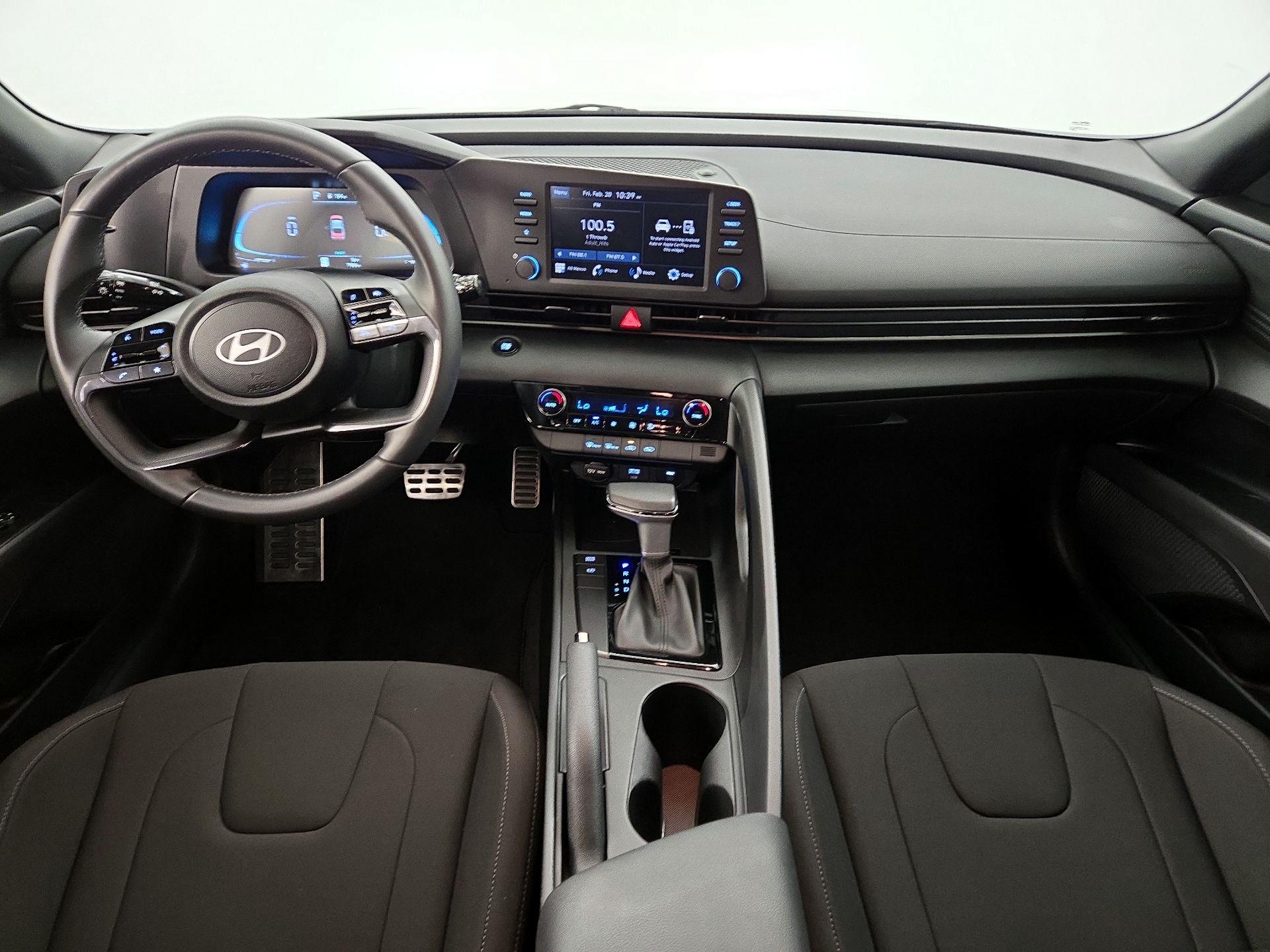 Thumbnail: 2025 Hyundai Elantra - 9