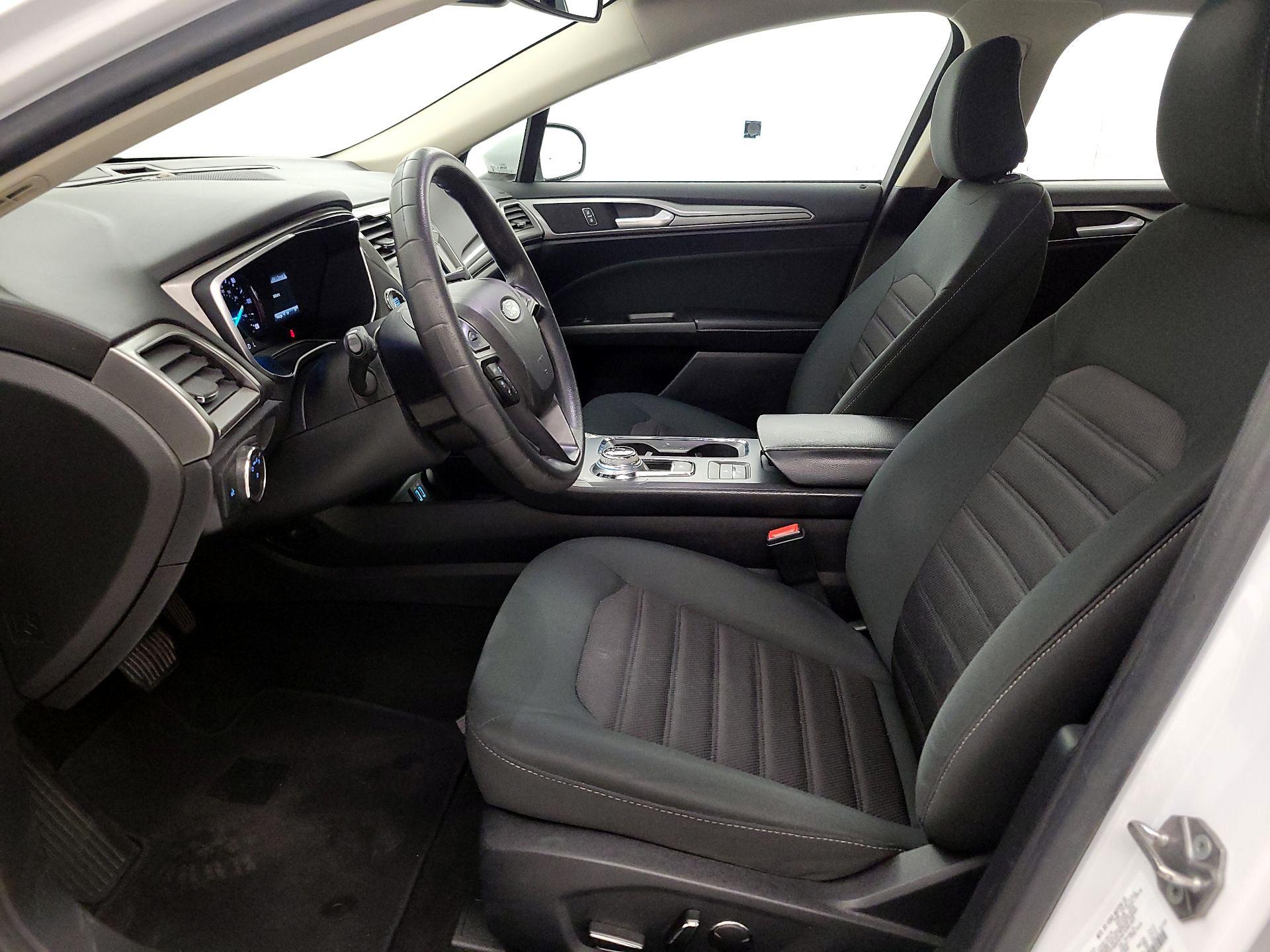 Thumbnail: 2020 Ford Fusion - 11