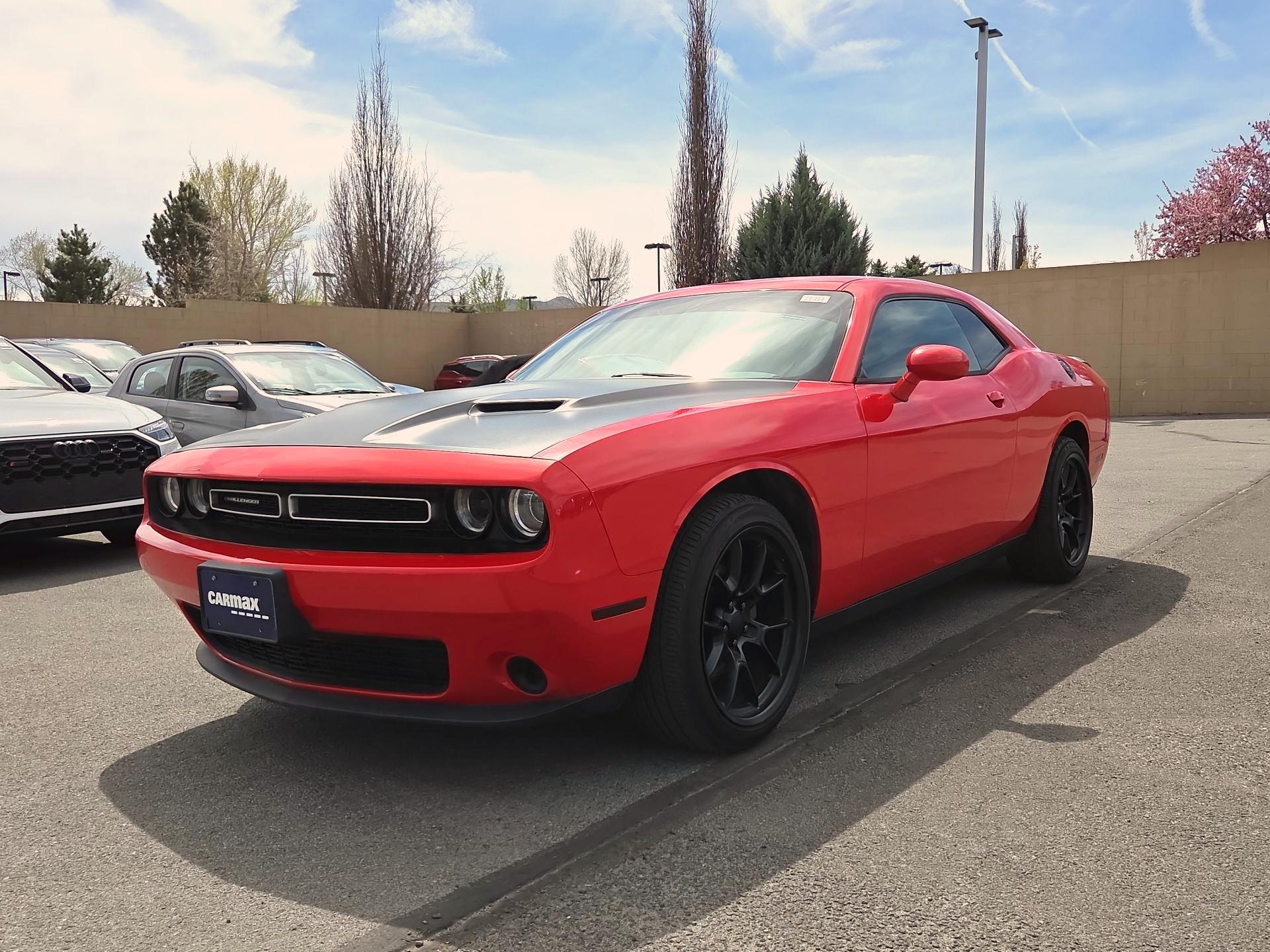 Thumbnail: 2016 Dodge Challenger - 3