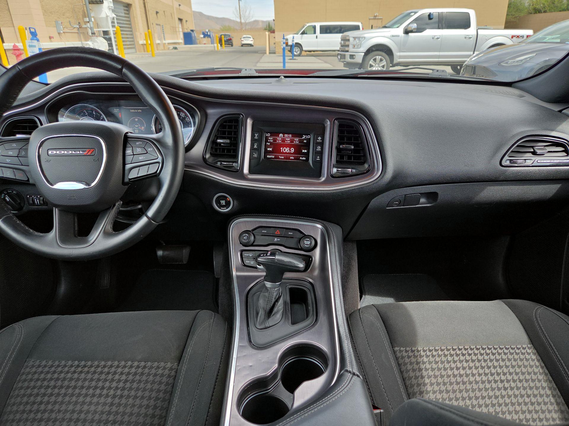 Thumbnail: 2016 Dodge Challenger - 8