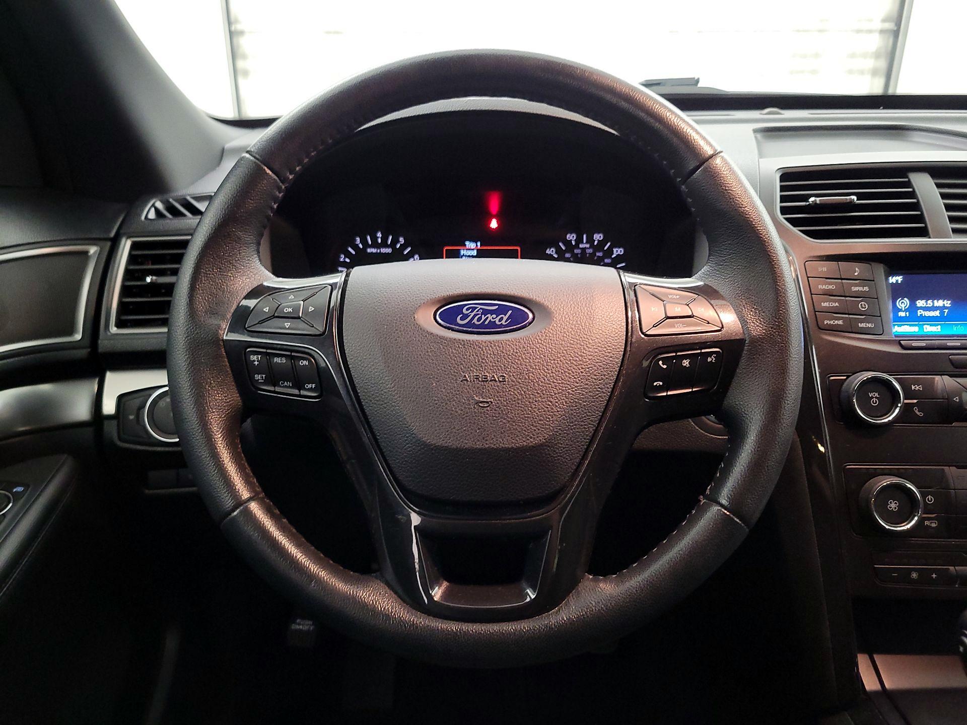 Thumbnail: 2019 Ford Explorer - 10