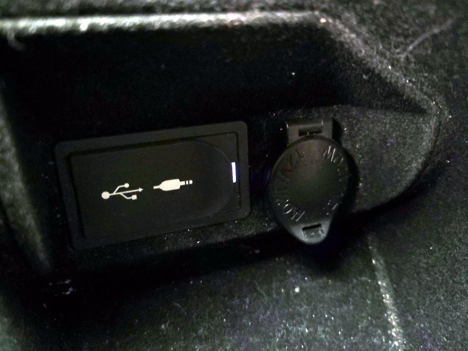 Thumbnail: 2015 Lexus RC - 18