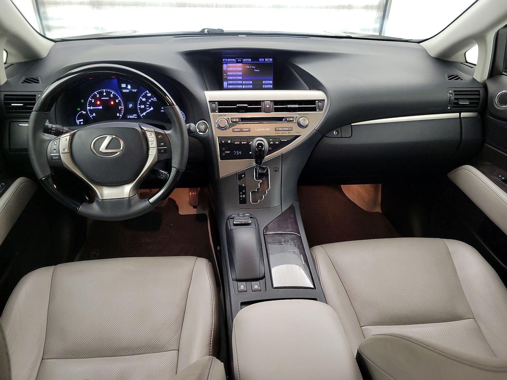 Thumbnail: 2015 Lexus RX - 9