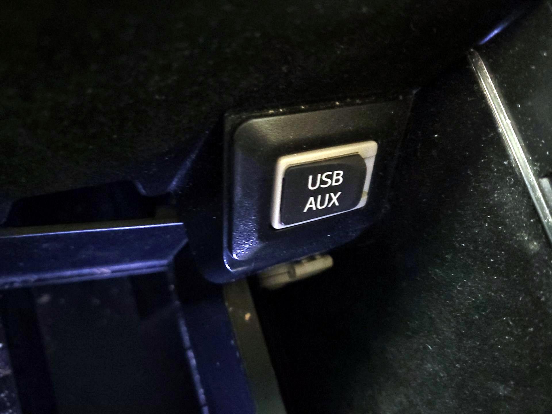 Thumbnail: 2015 Lexus RX - 18