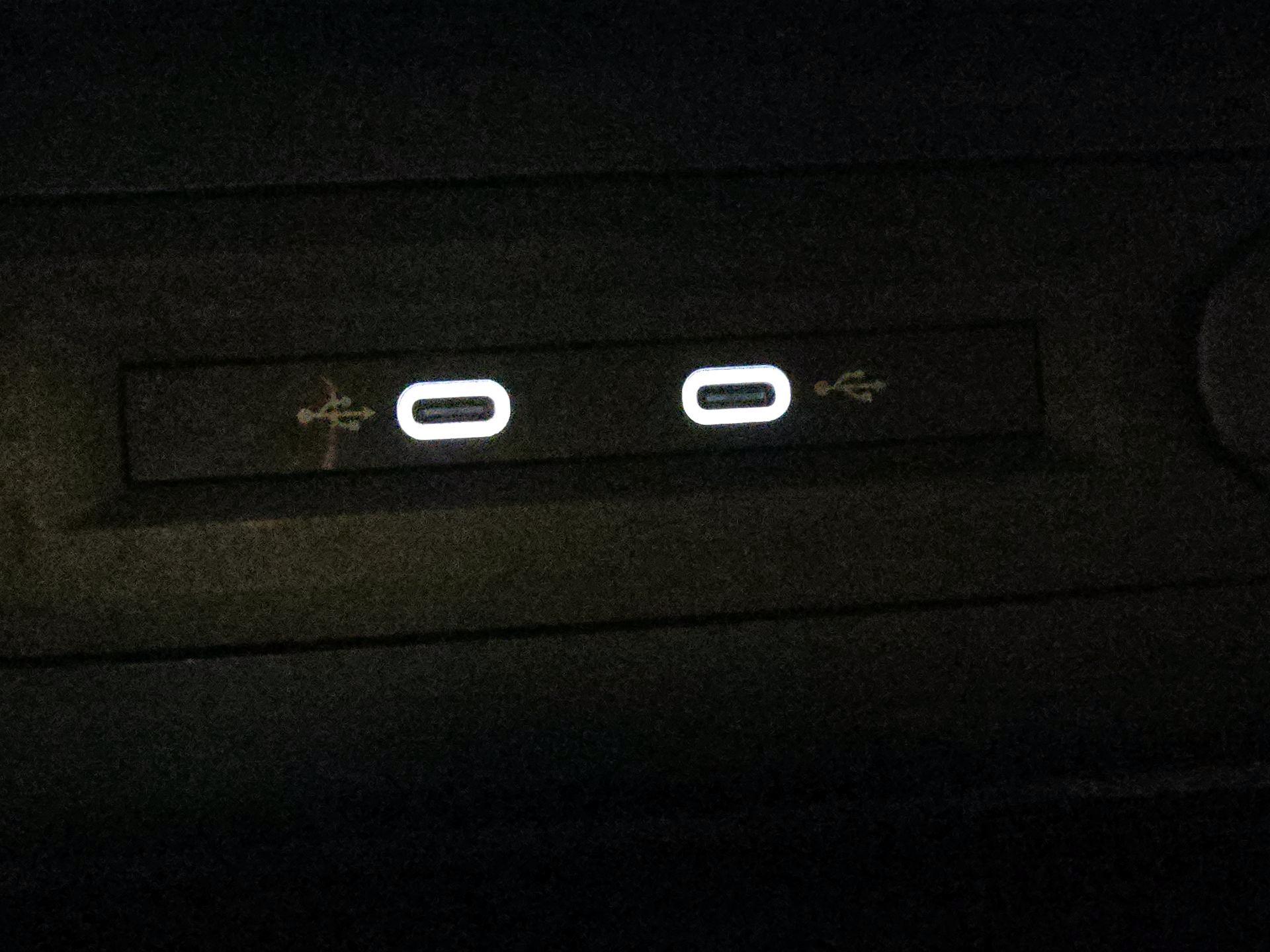 Thumbnail: 2023 Volkswagen Atlas - 18