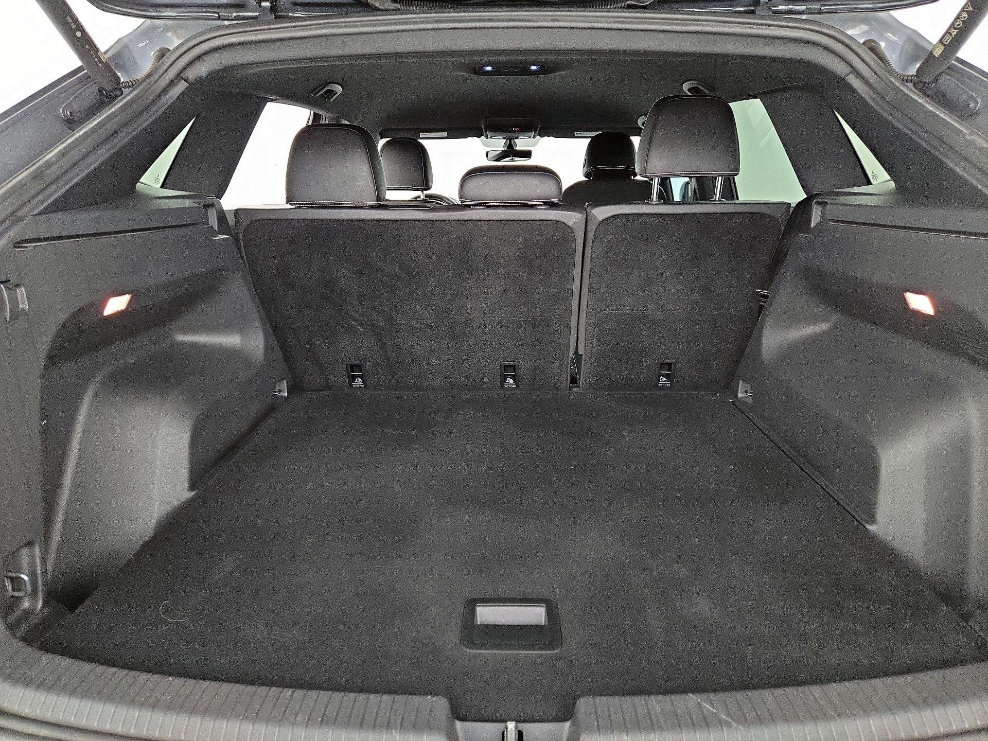 Thumbnail: 2023 Volkswagen Atlas - 20