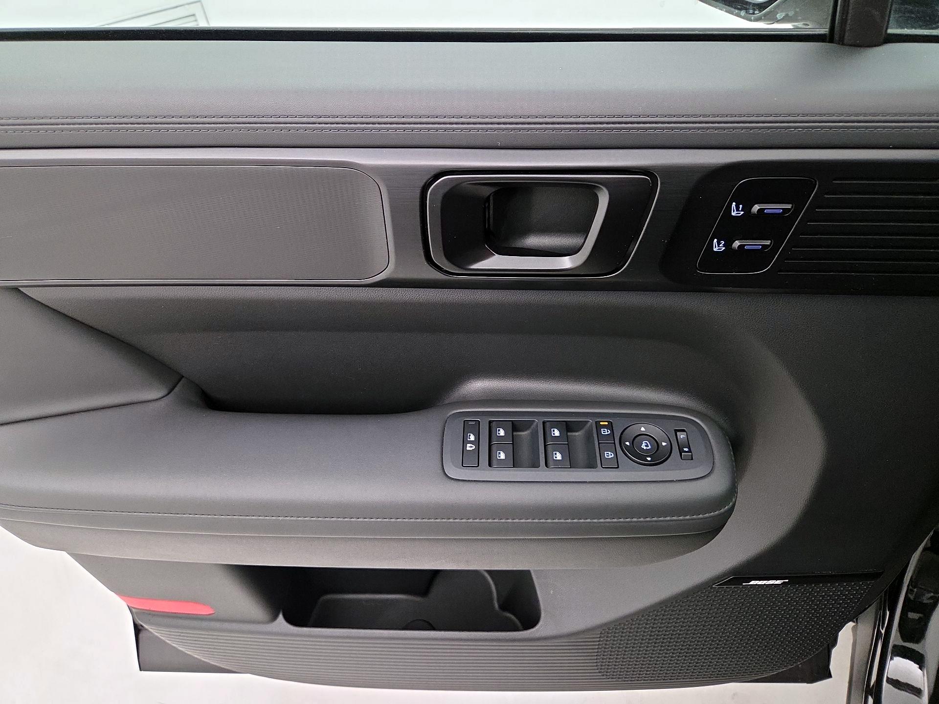 Thumbnail: 2025 Hyundai Santa Fe - 12