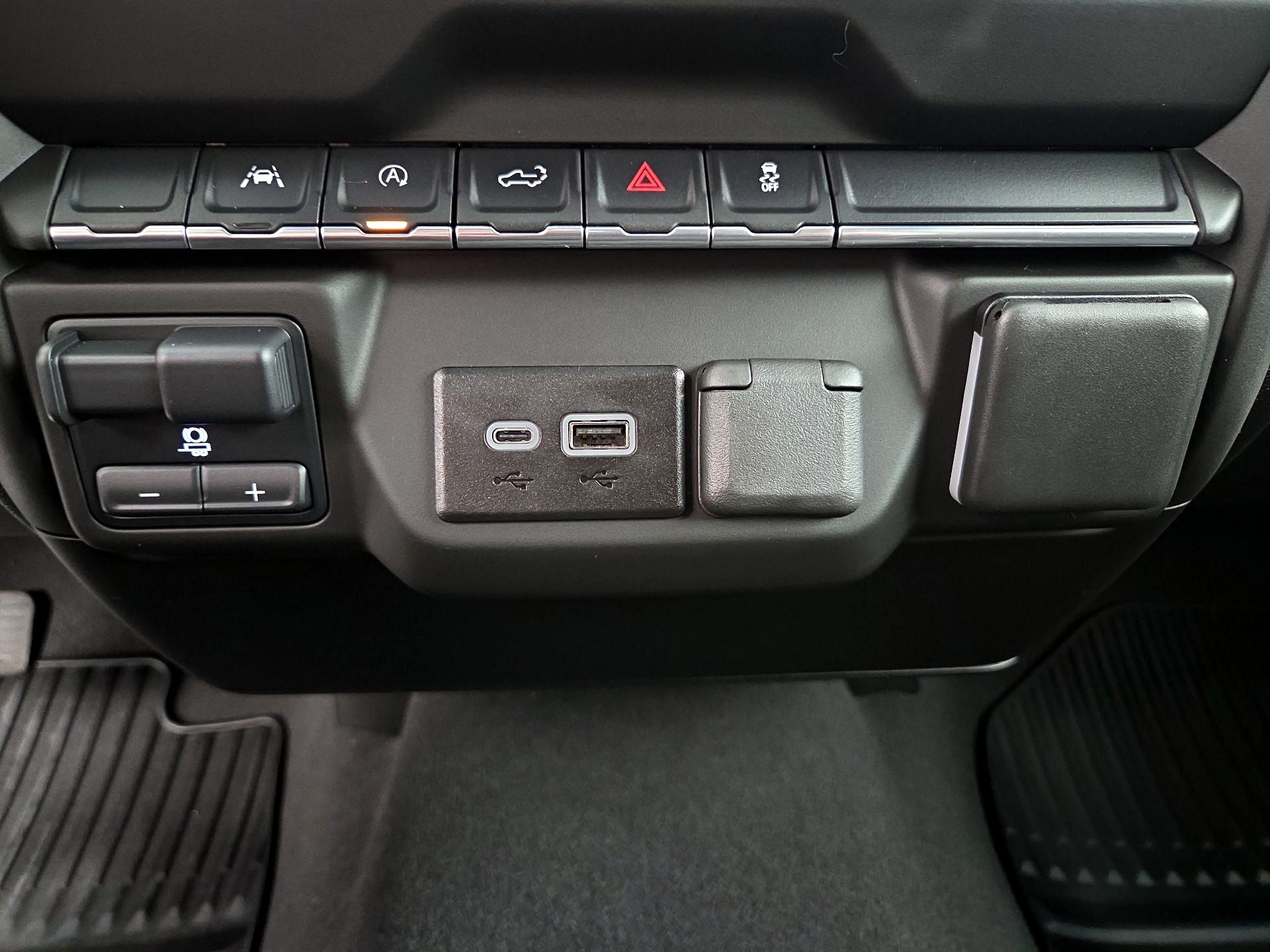 Thumbnail: 2024 GMC Sierra 1500 - 18