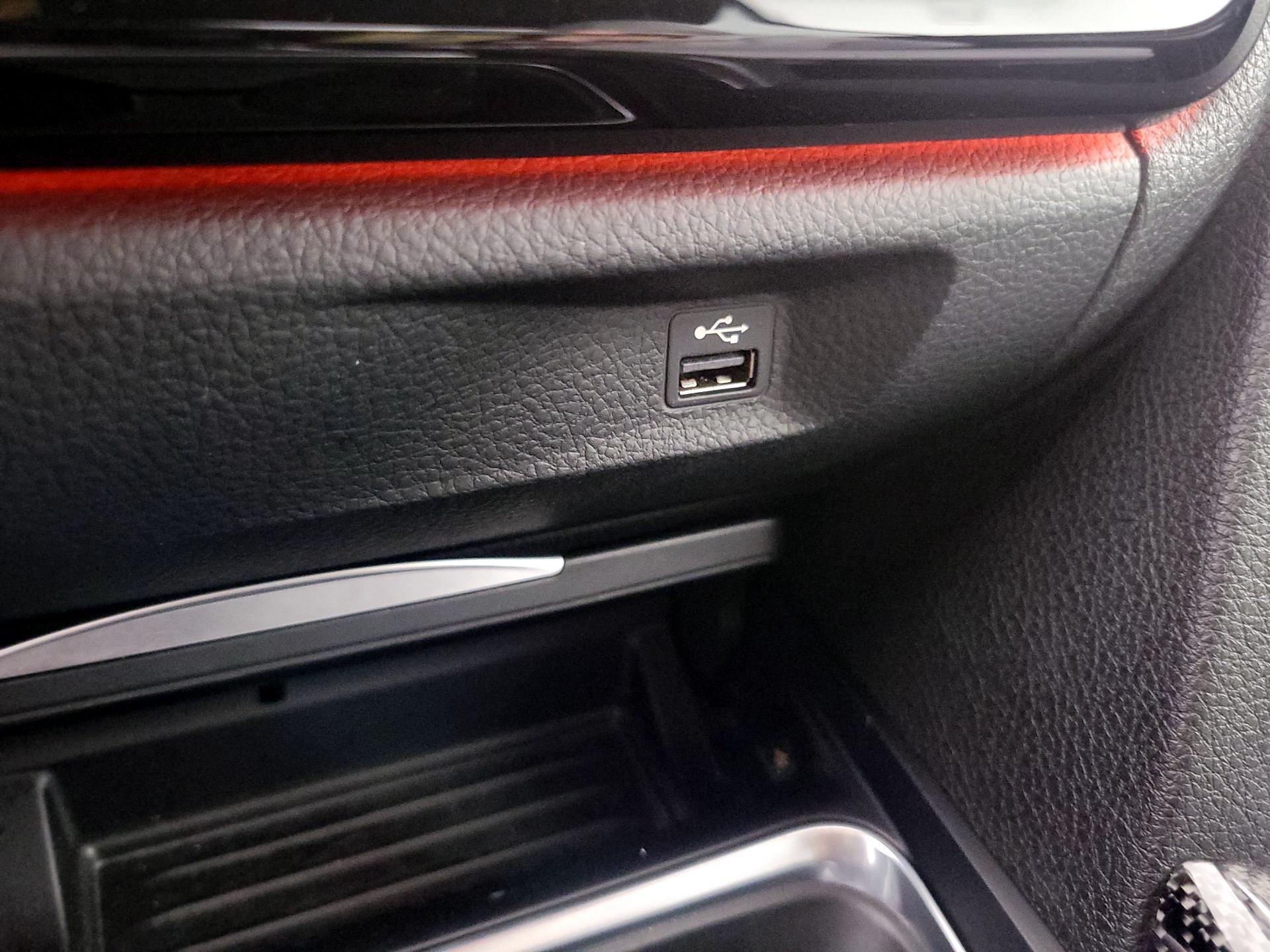 Thumbnail: 2020 BMW M4 - 19