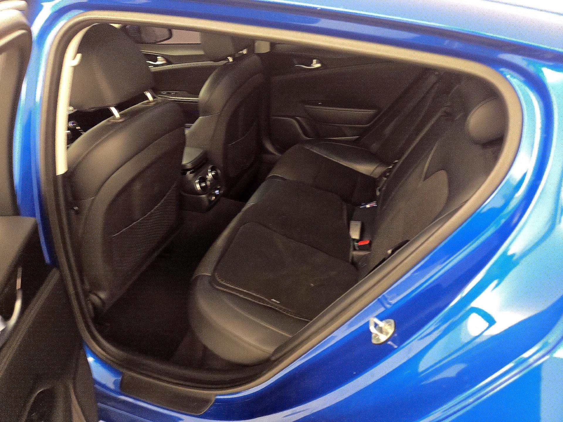 Thumbnail: 2019 Kia Stinger - 19