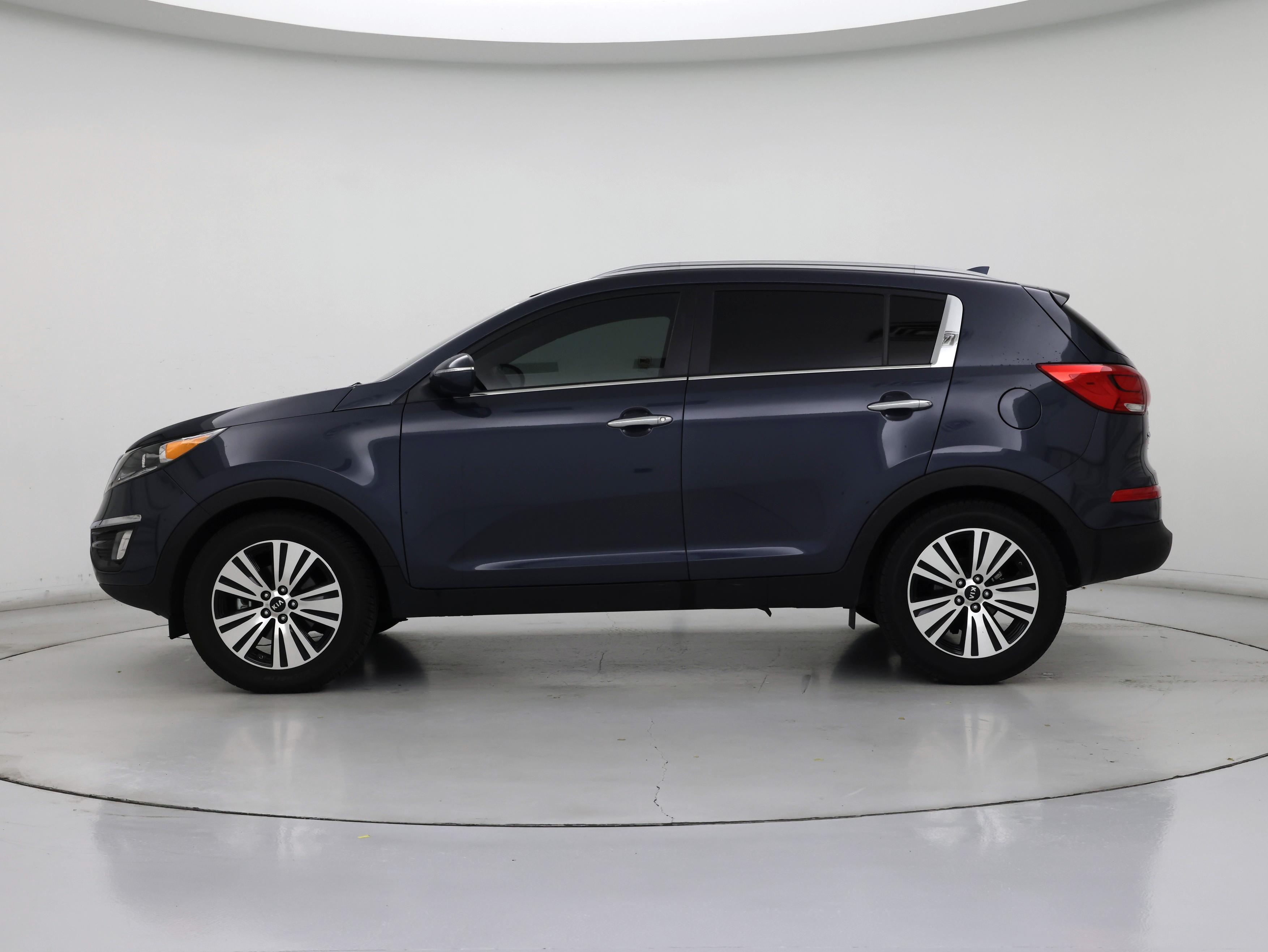 Thumbnail: 2014 Kia Sportage - 3