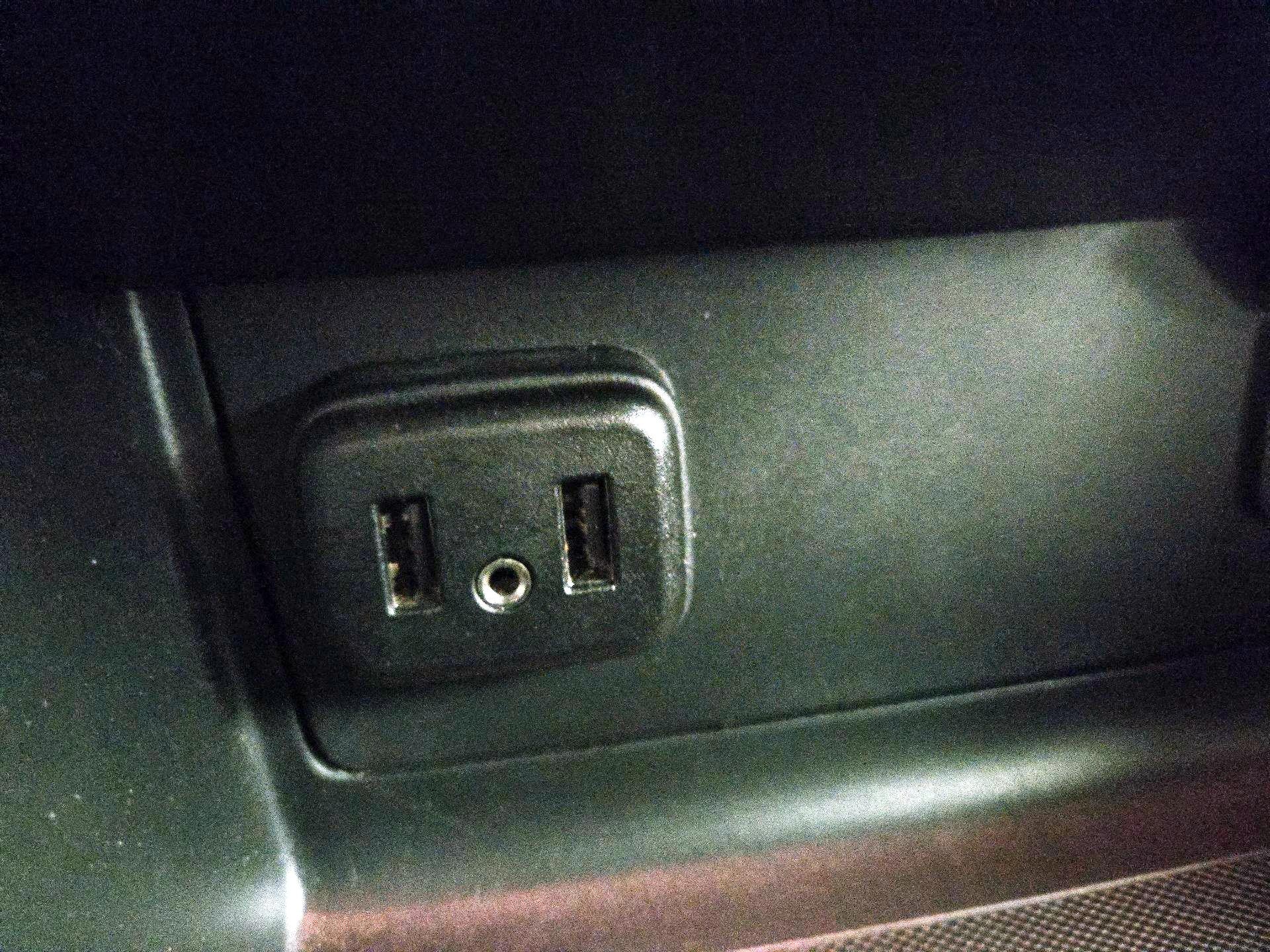 Thumbnail: 2021 Chevrolet Colorado - 18