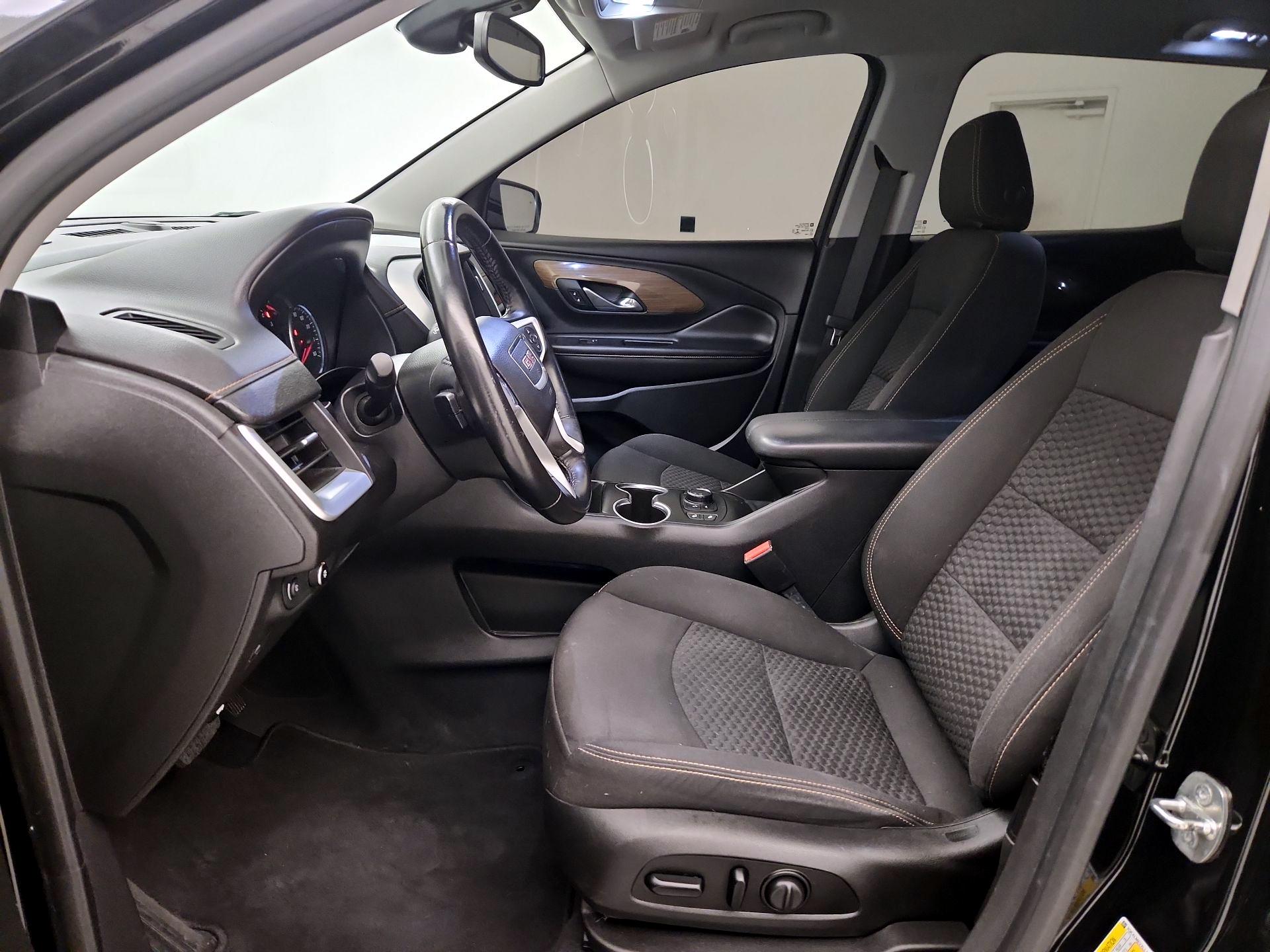 Thumbnail: 2020 GMC Terrain - 11