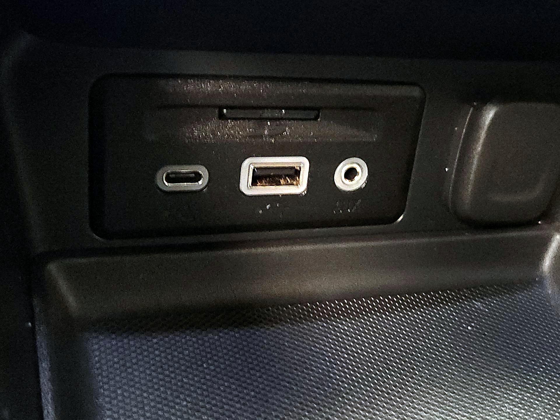 Thumbnail: 2020 GMC Terrain - 18