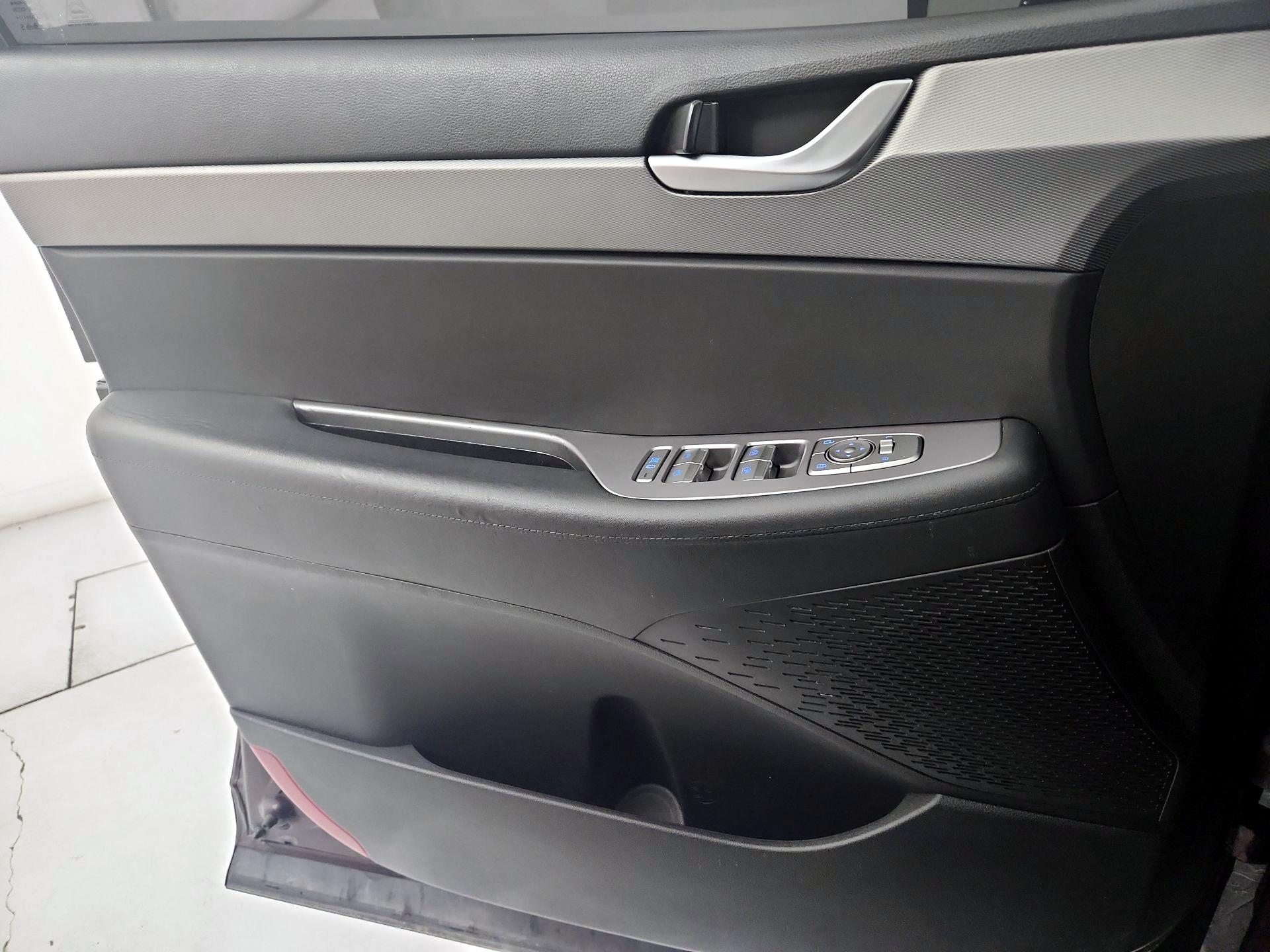 Thumbnail: 2021 Hyundai Palisade - 12