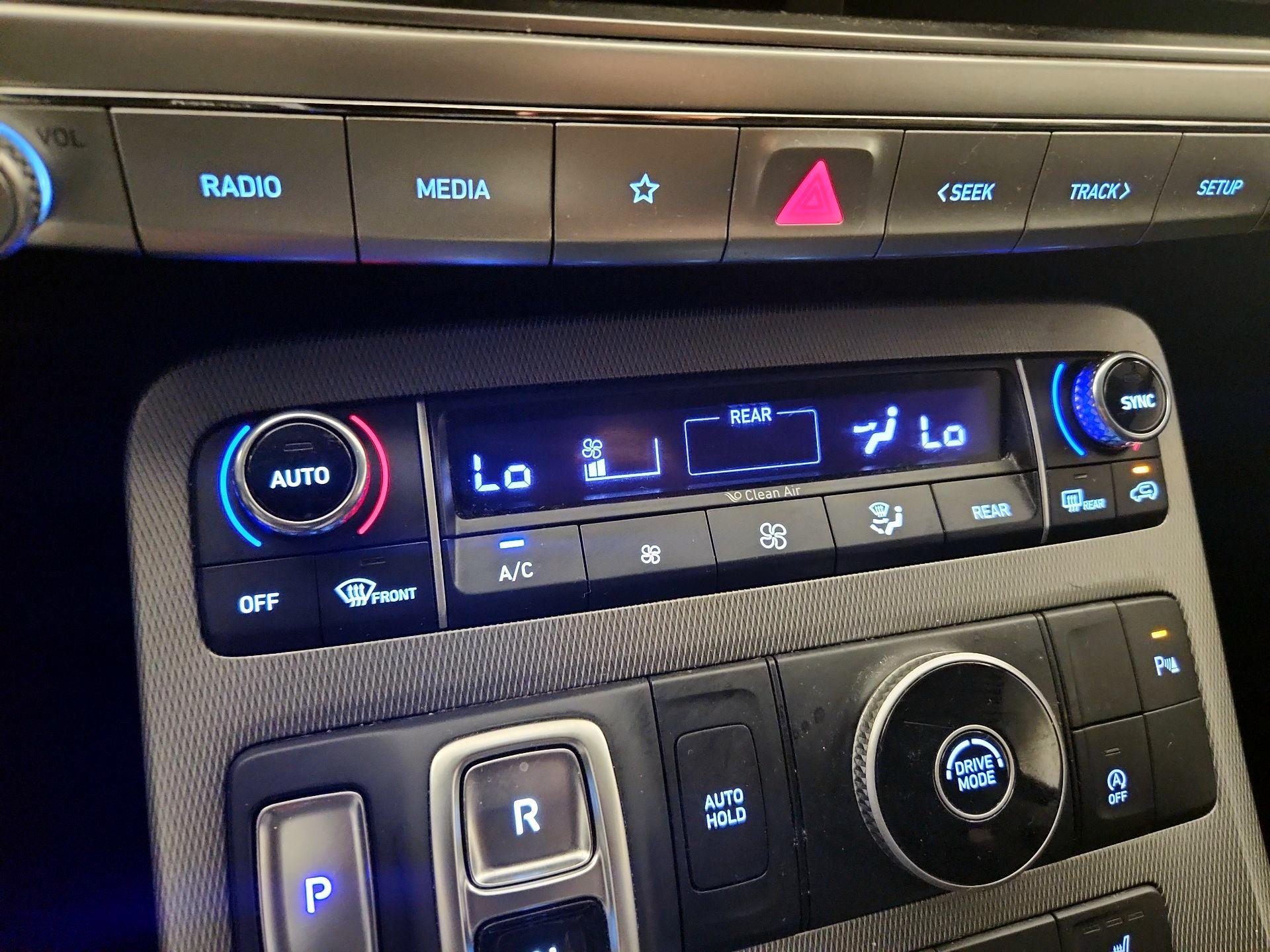 Thumbnail: 2021 Hyundai Palisade - 16