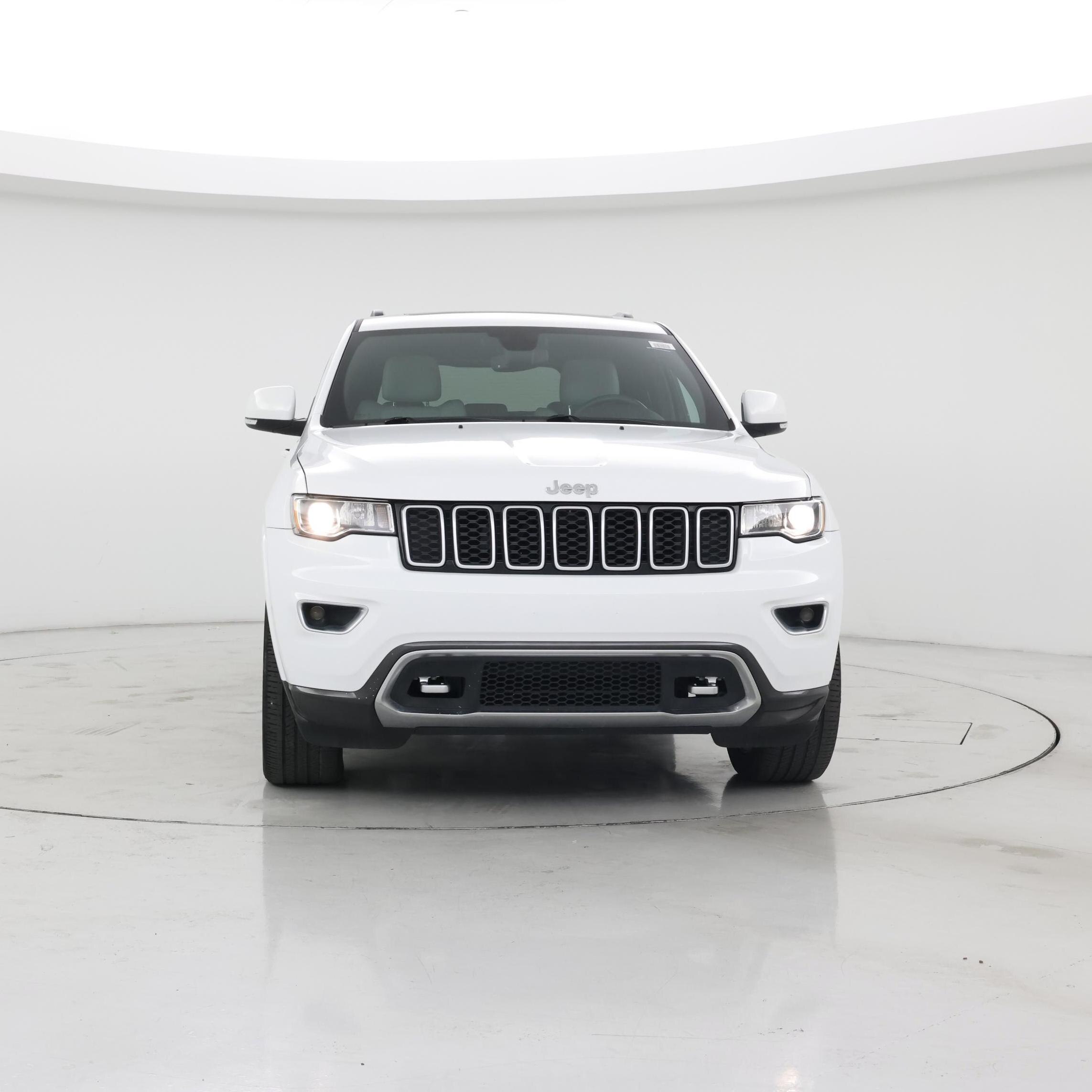 Thumbnail: 2018 Jeep Grand Cherokee - 5