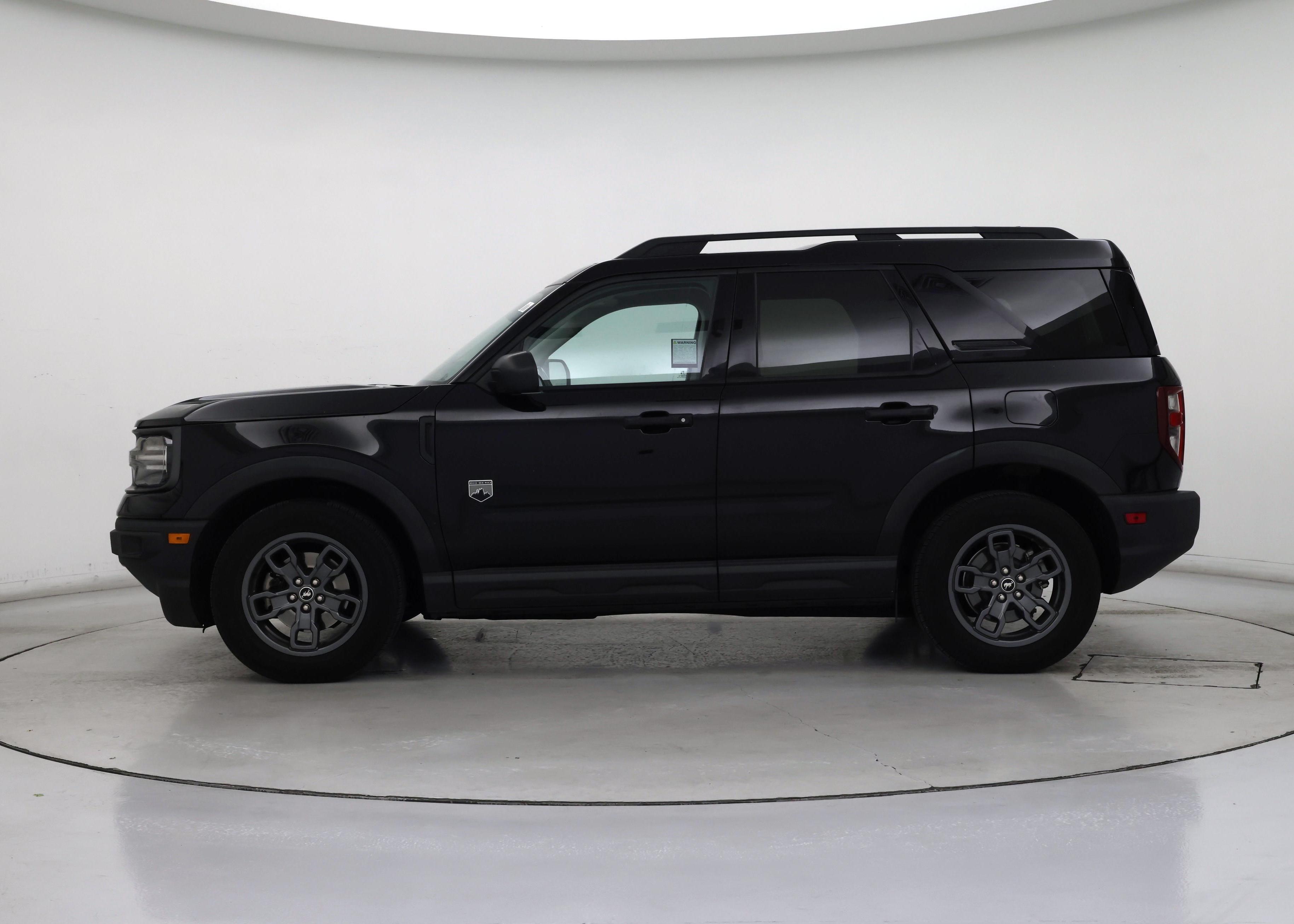 Thumbnail: 2021 Ford Bronco Sport - 3