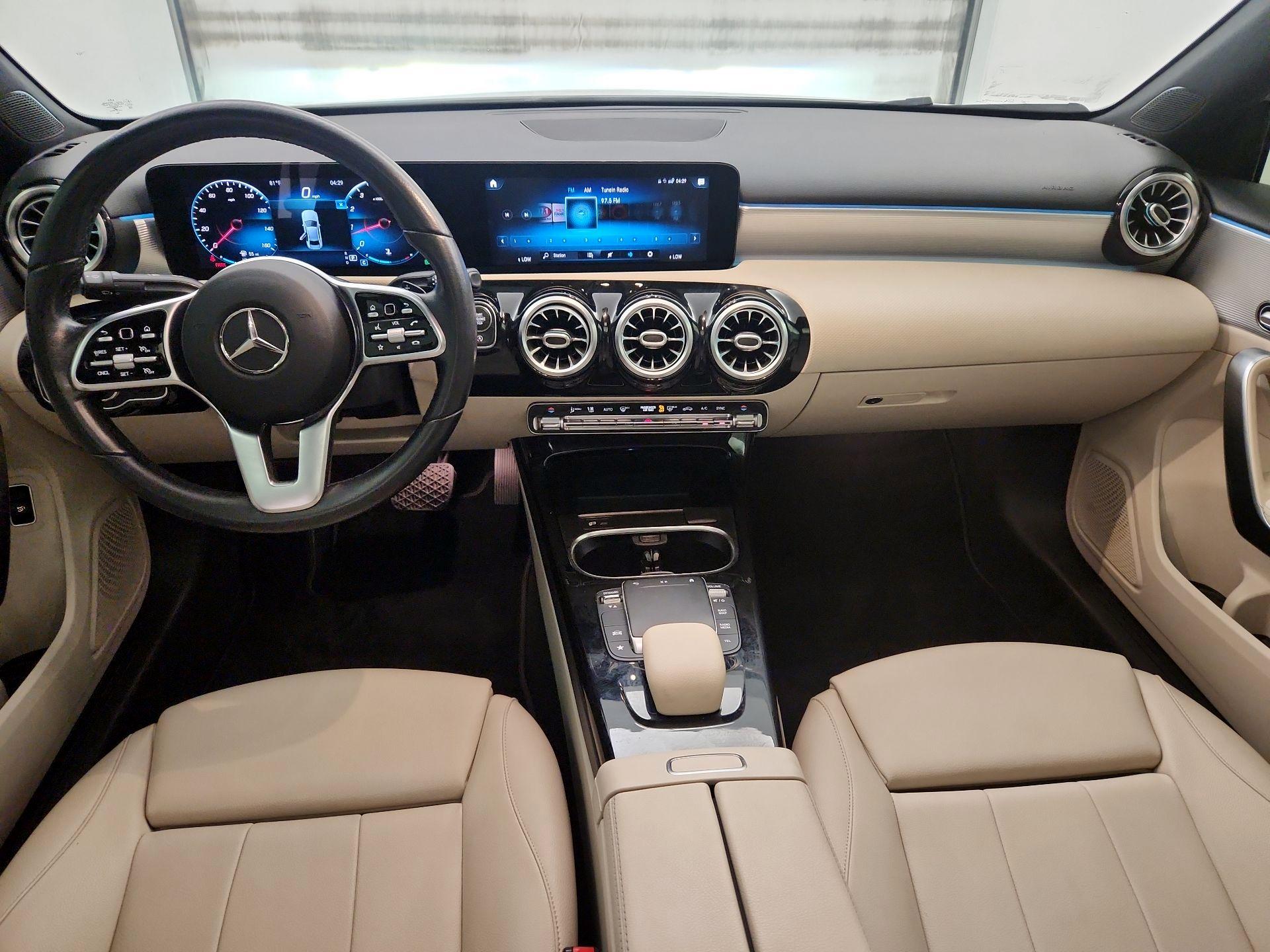 Thumbnail: 2021 Mercedes-Benz A-Class - 9