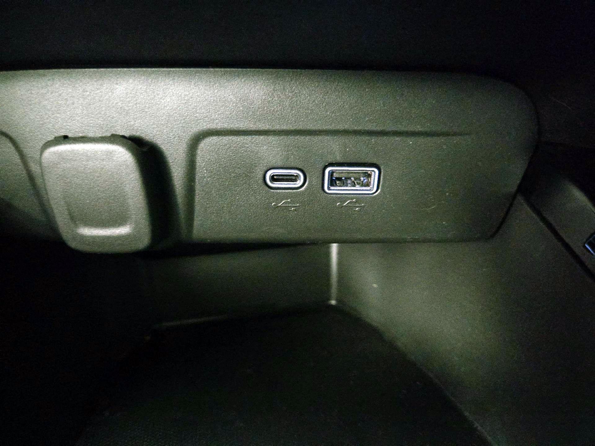 Thumbnail: 2024 Chevrolet Trax - 18