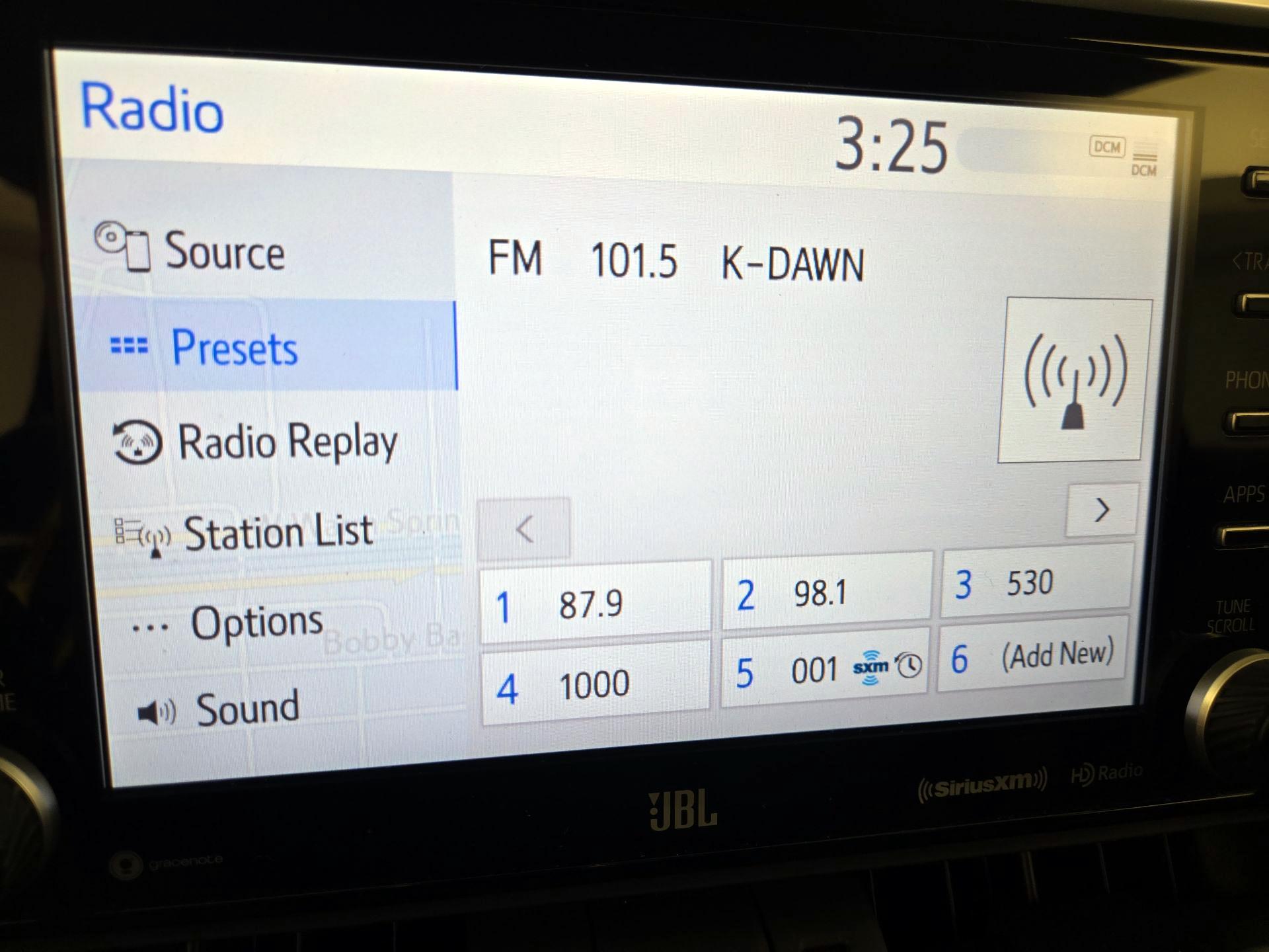 Thumbnail: 2019 Toyota RAV4 - 16