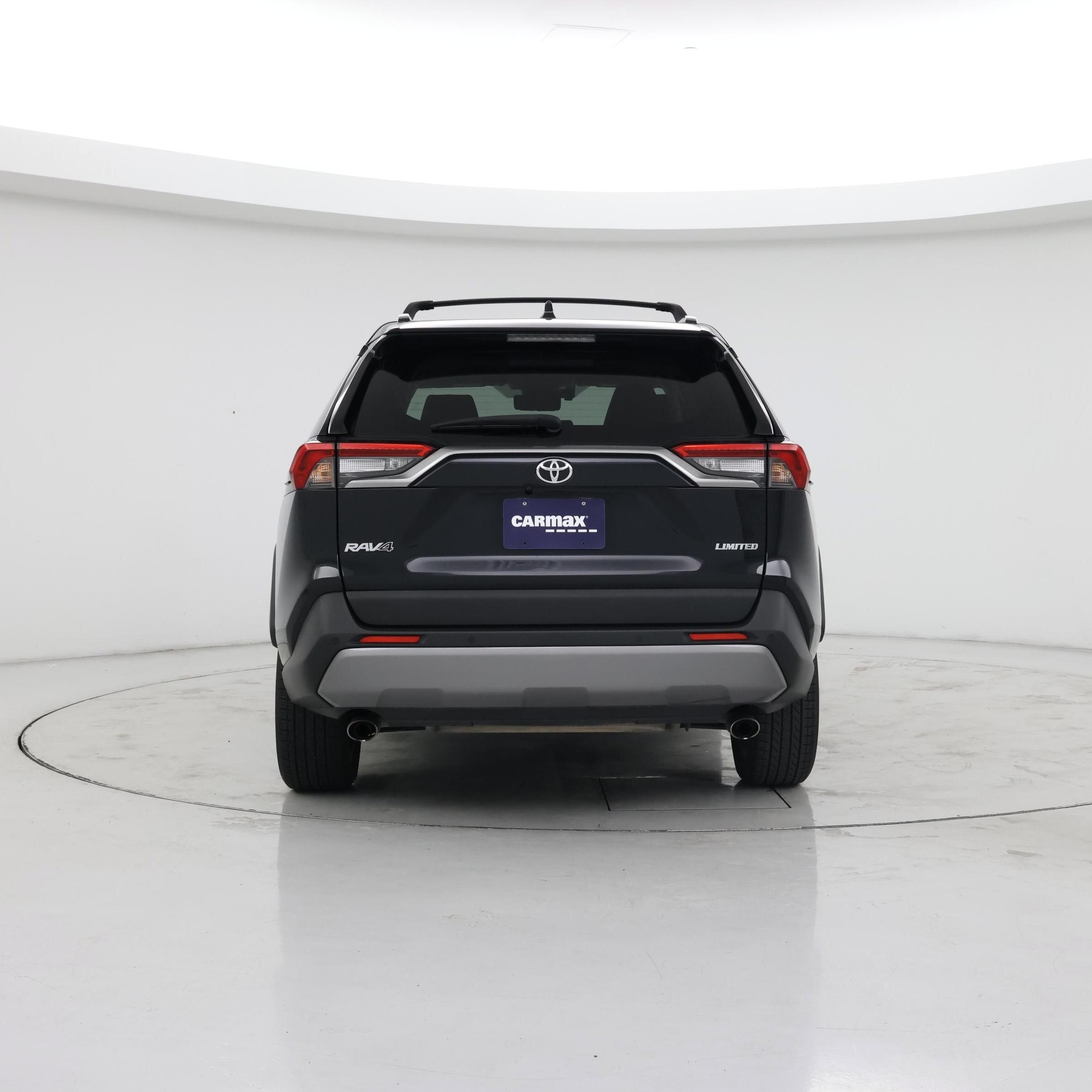 Thumbnail: 2019 Toyota RAV4 - 6