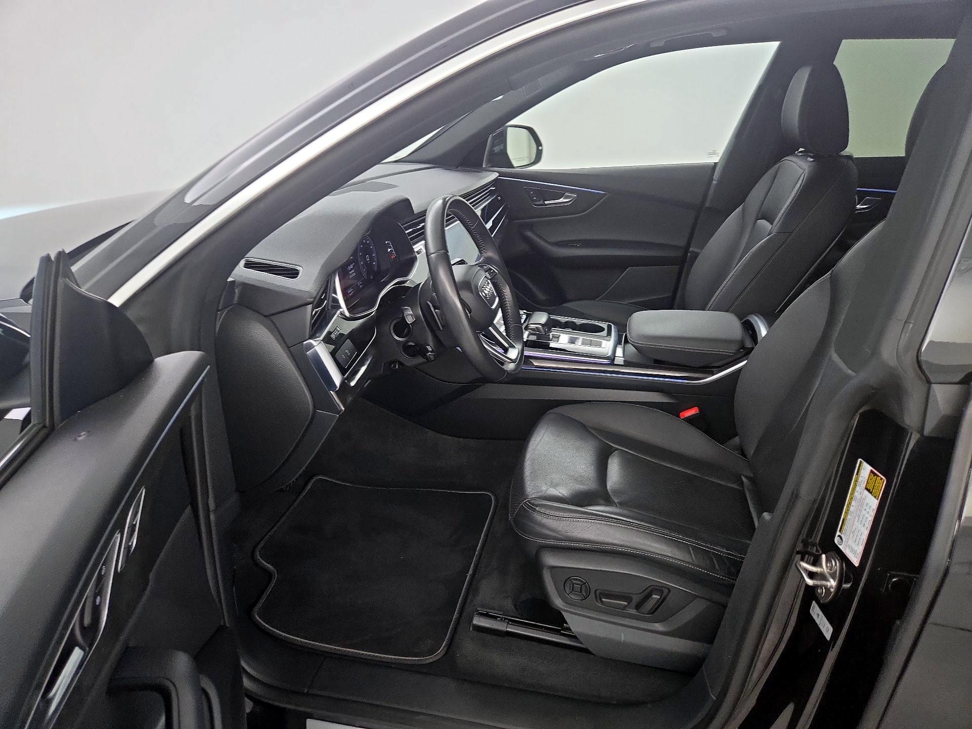 Thumbnail: 2019 Audi Q8 - 11