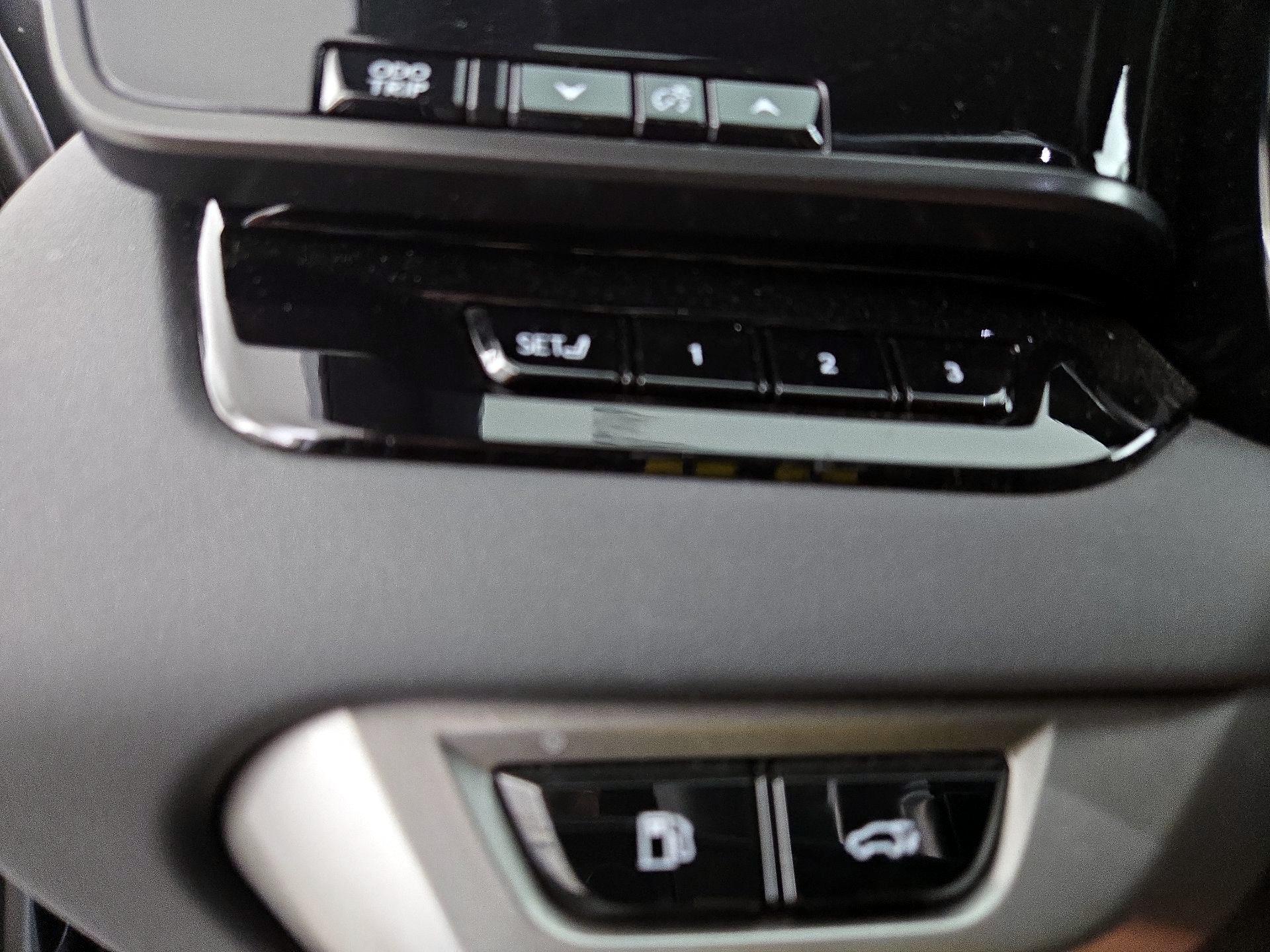 Thumbnail: 2023 Lexus RX - 13